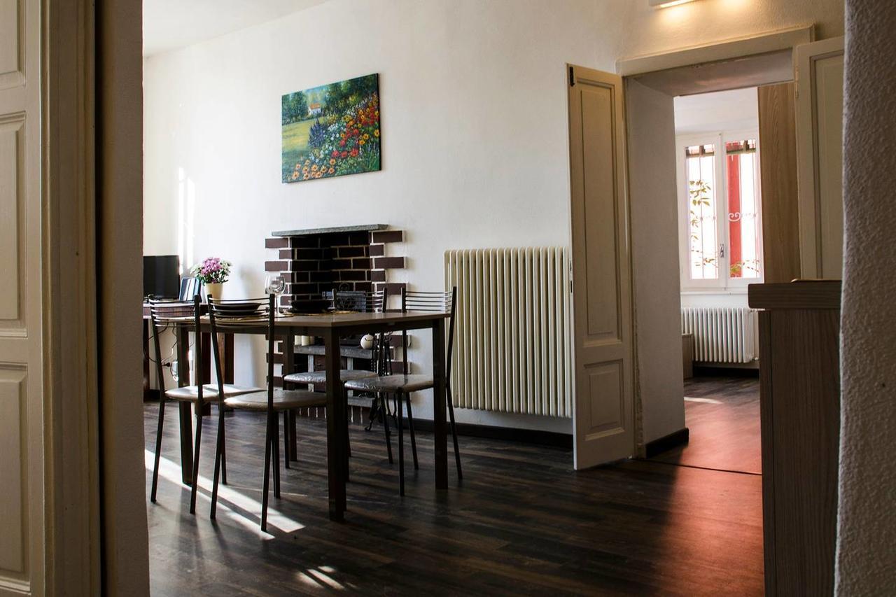 Apartment Altido Stunning 2-br Flat With Balcony