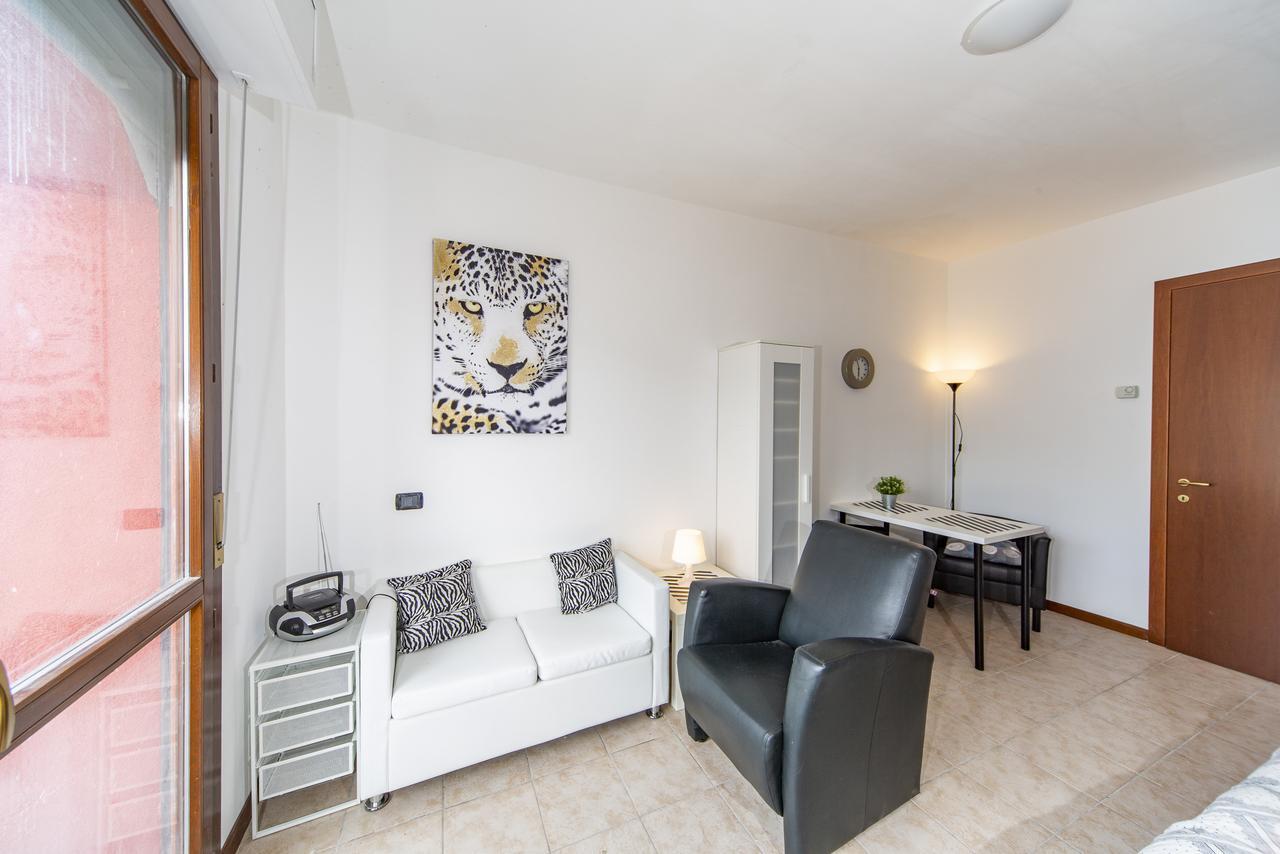 Camelia Apartment Acquaseria