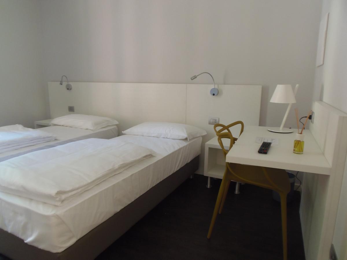 Albergo Dongo 3*