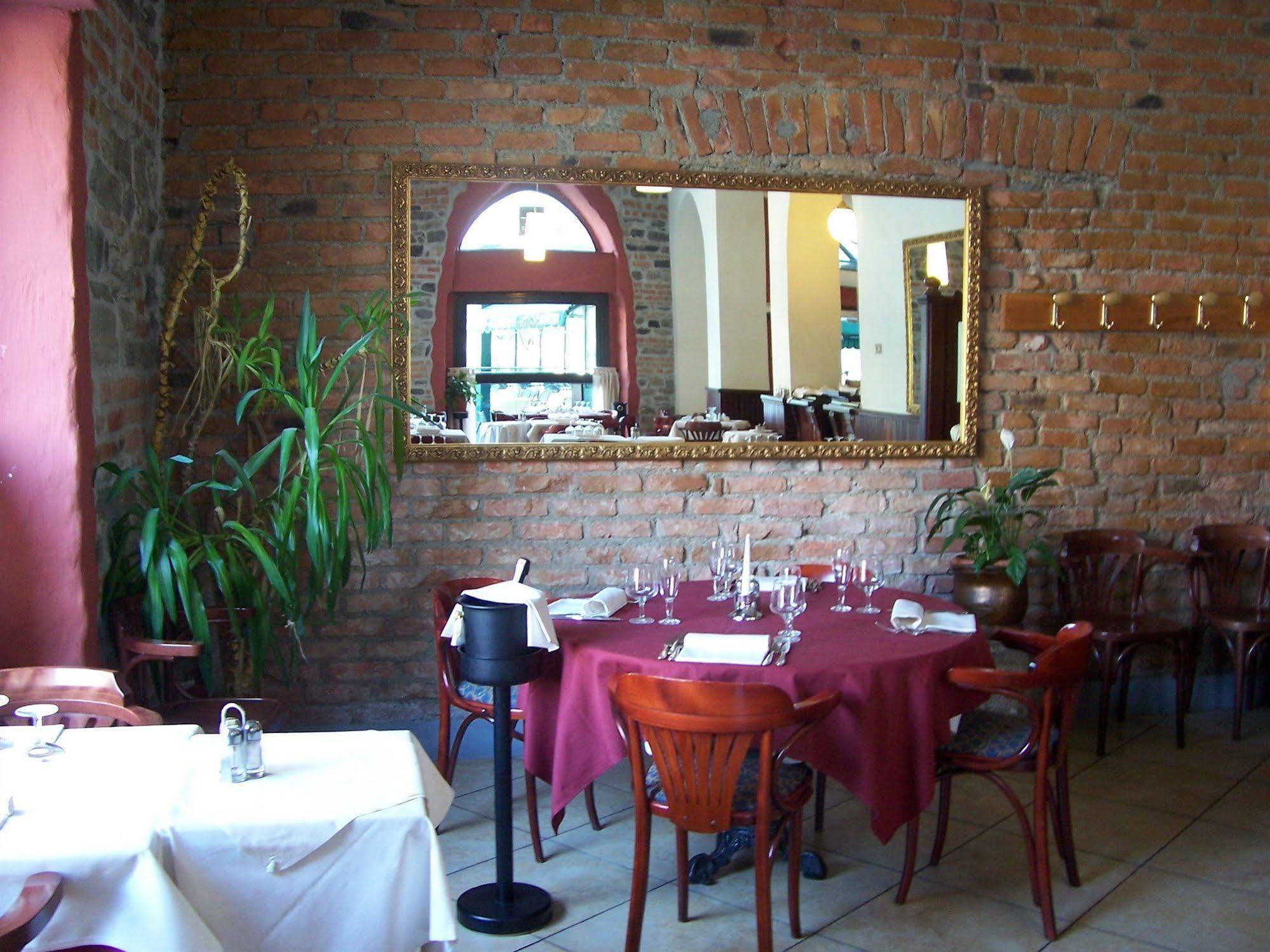 Il Vecchio Borgo Relais Guest house