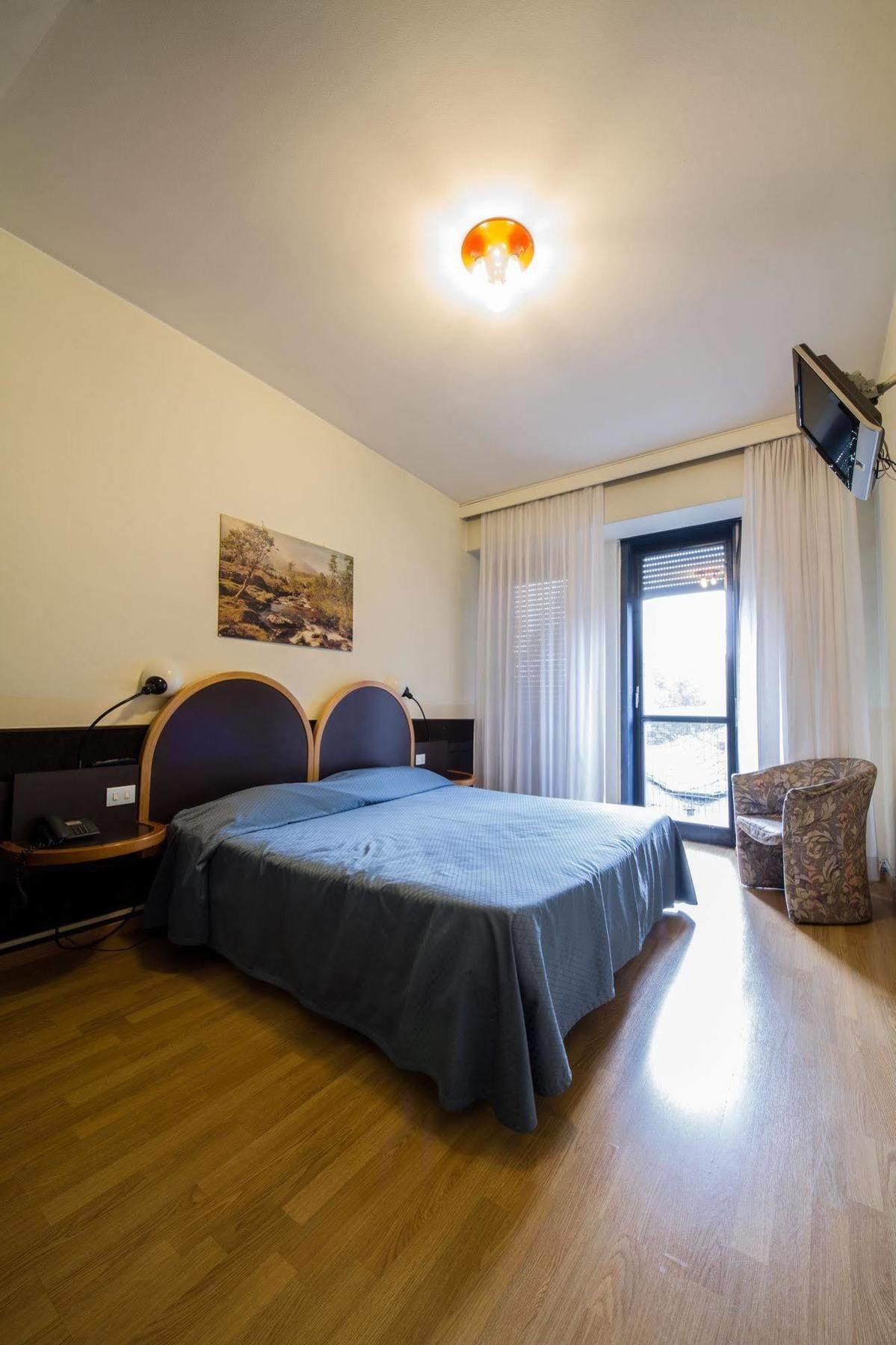 Hotel Mini Baradello