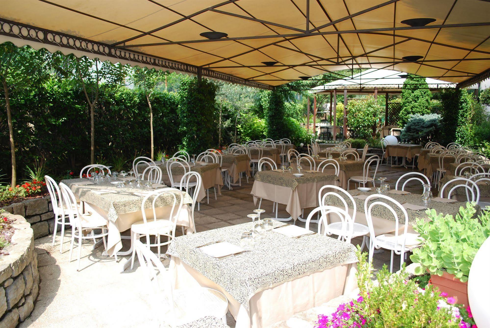 Hotel Giardino 2*