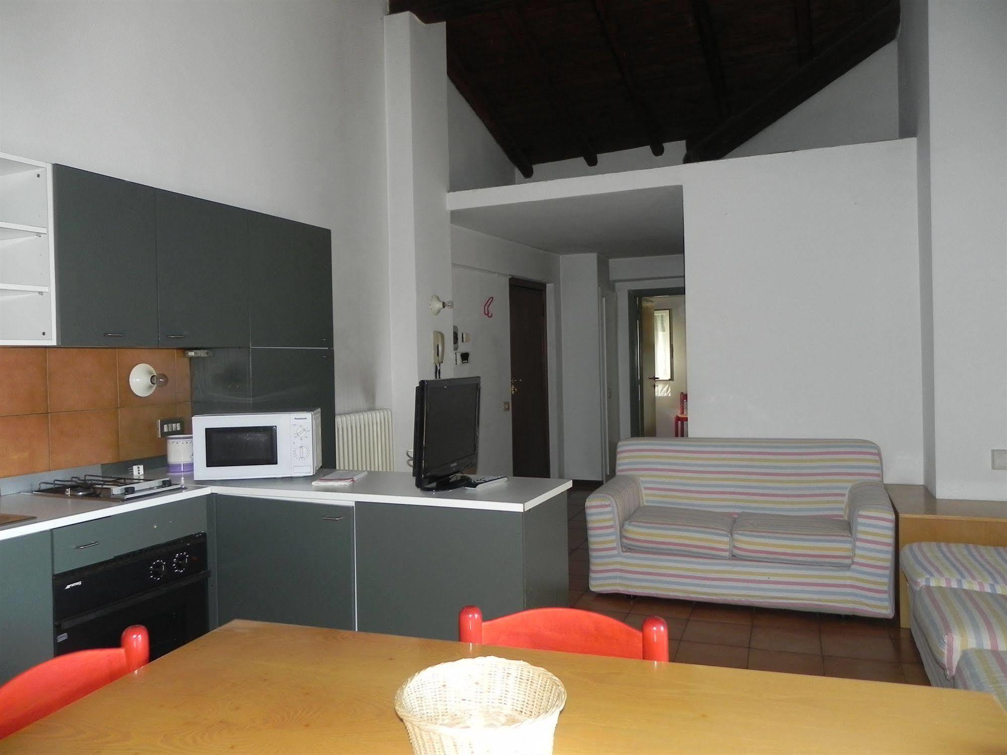 Aparthotel Pila