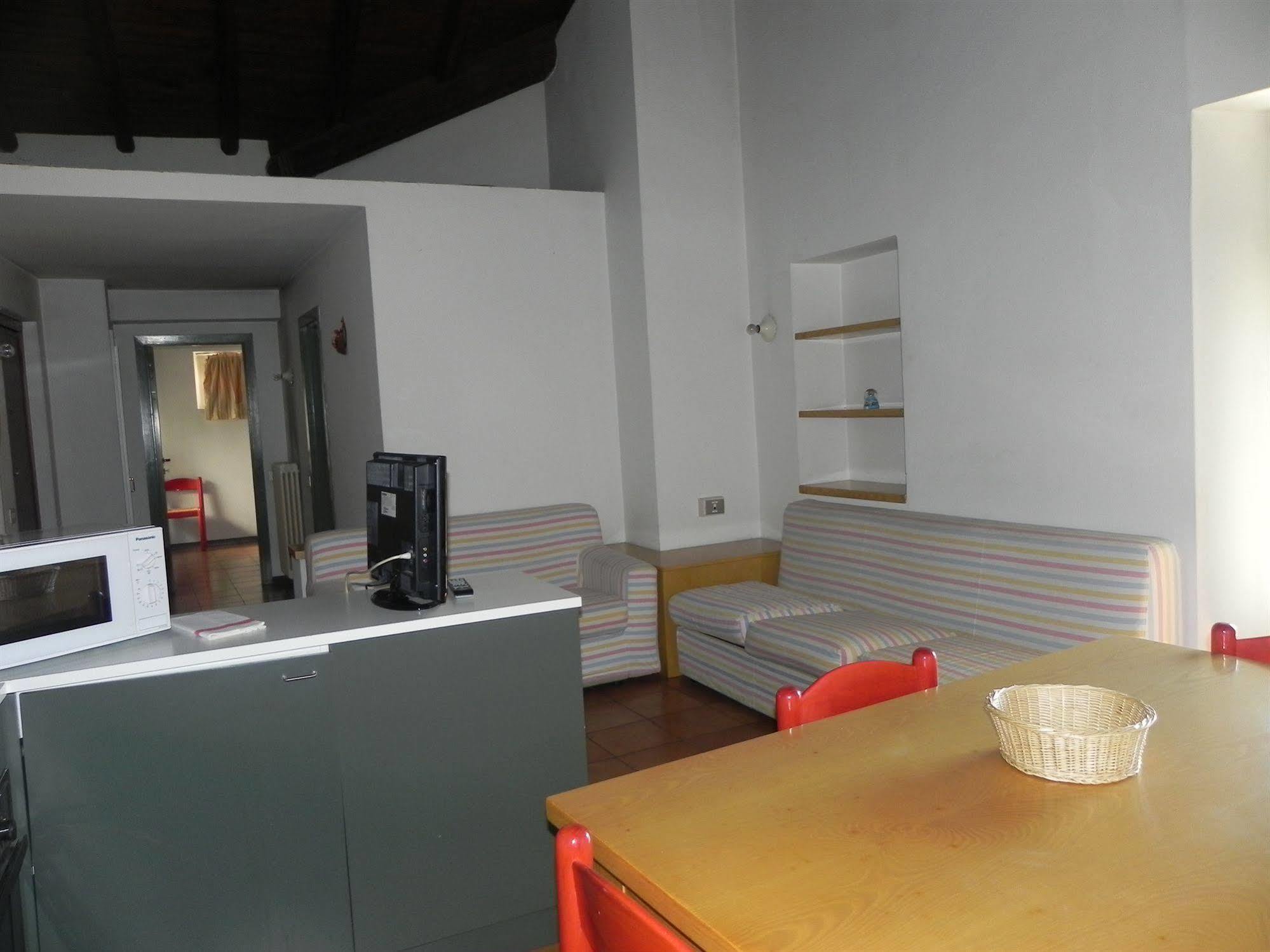 Pila Aparthotel *