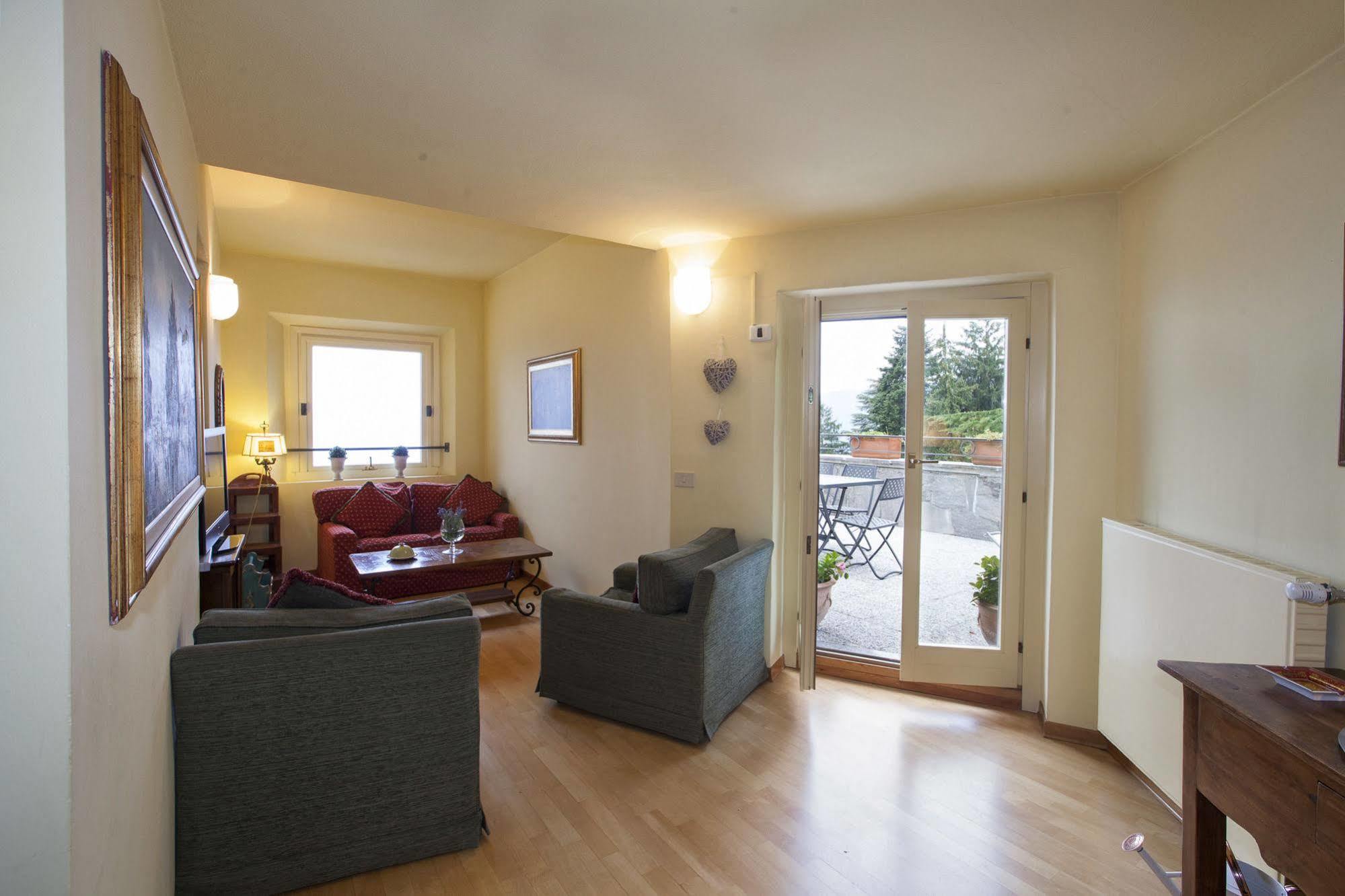 Relais Augusta Bed & Breakfast