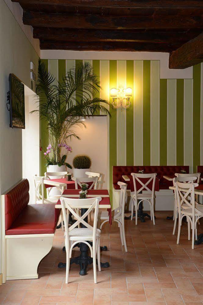 Borgo Antico 3* Como