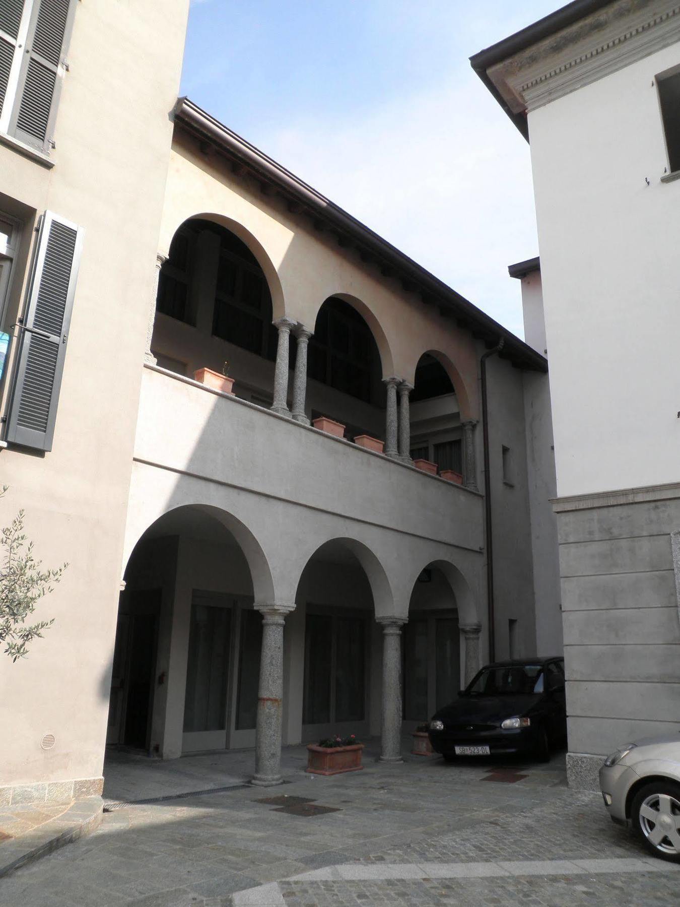 Parini Hotel Hotel 3*