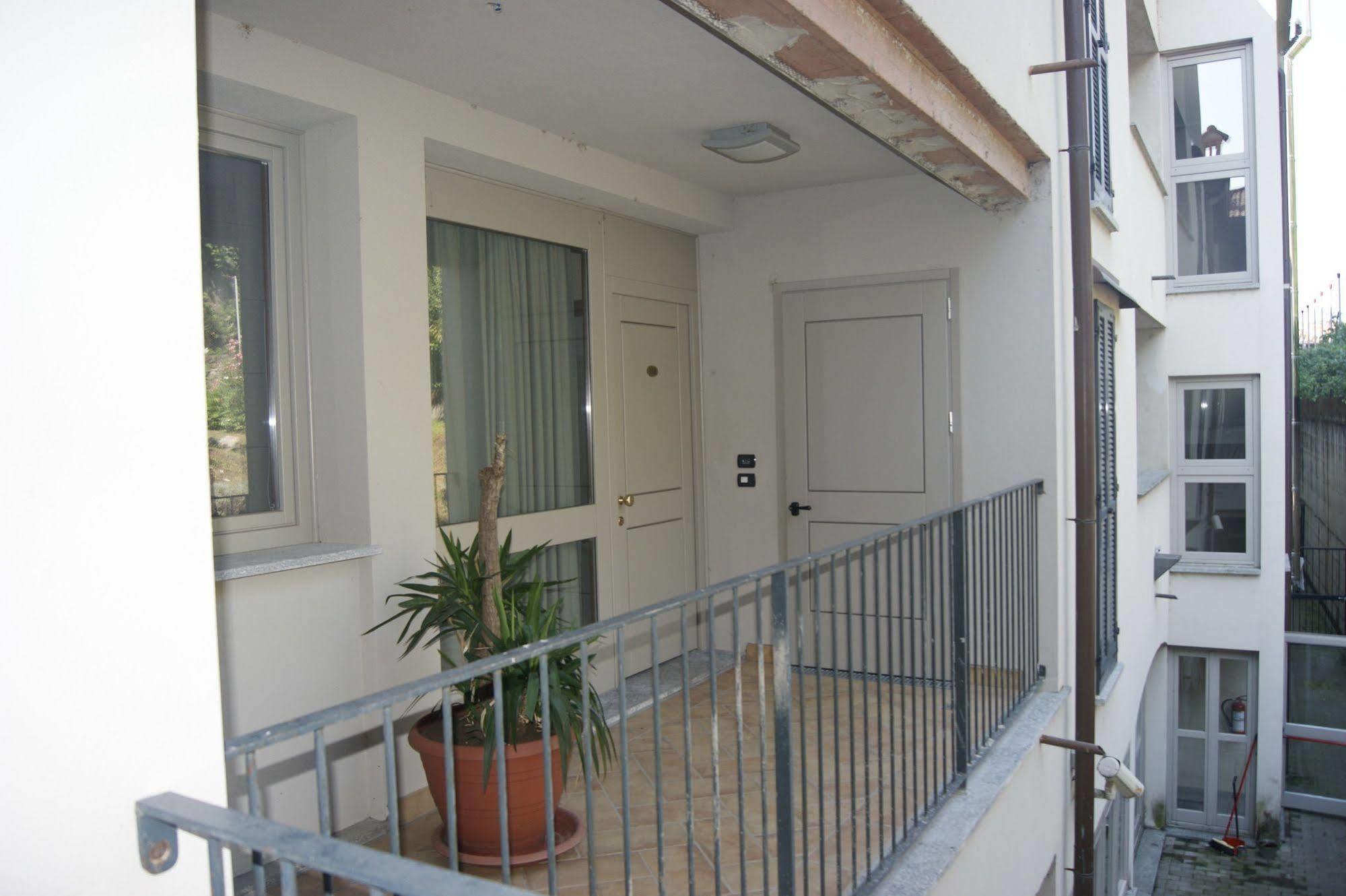 Parini Hotel Hotel