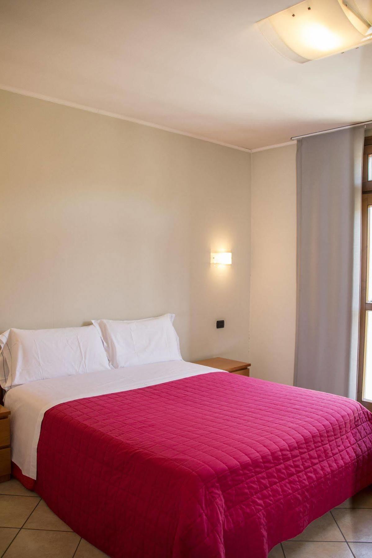 Hotel Parini Hotel