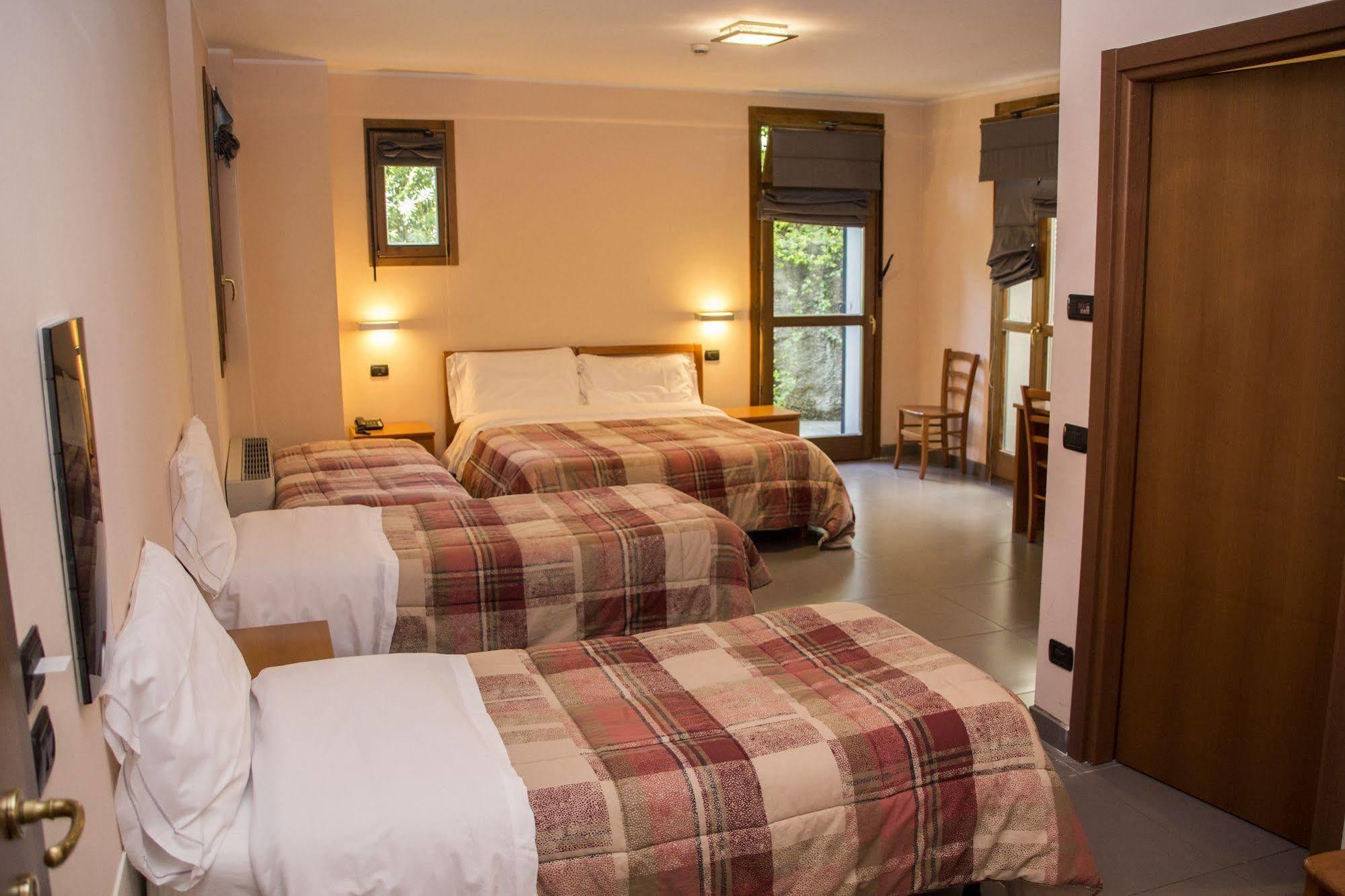 Parini Hotel 3* Bosisio Parini