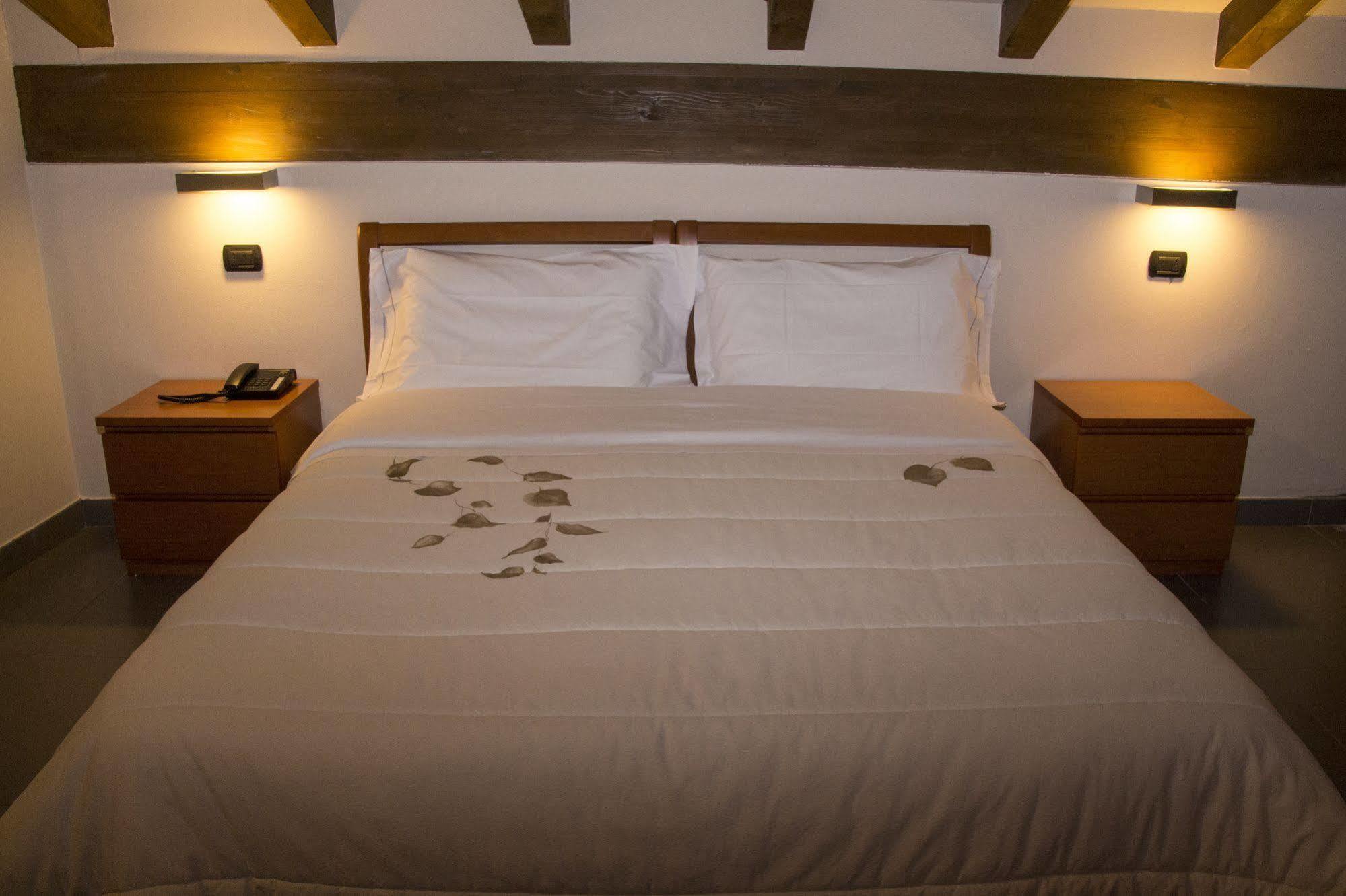 Hotel Parini Hotel 3*