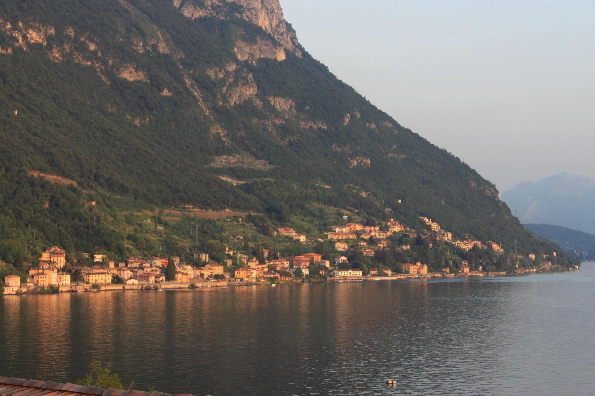 Casa Stacy Apartment Varenna