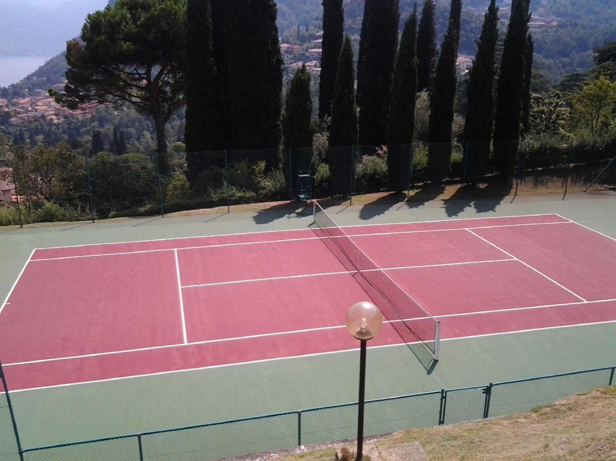 Le Terrazze Vista Lago Piscina Tennis Parking Wi-Fi 3*