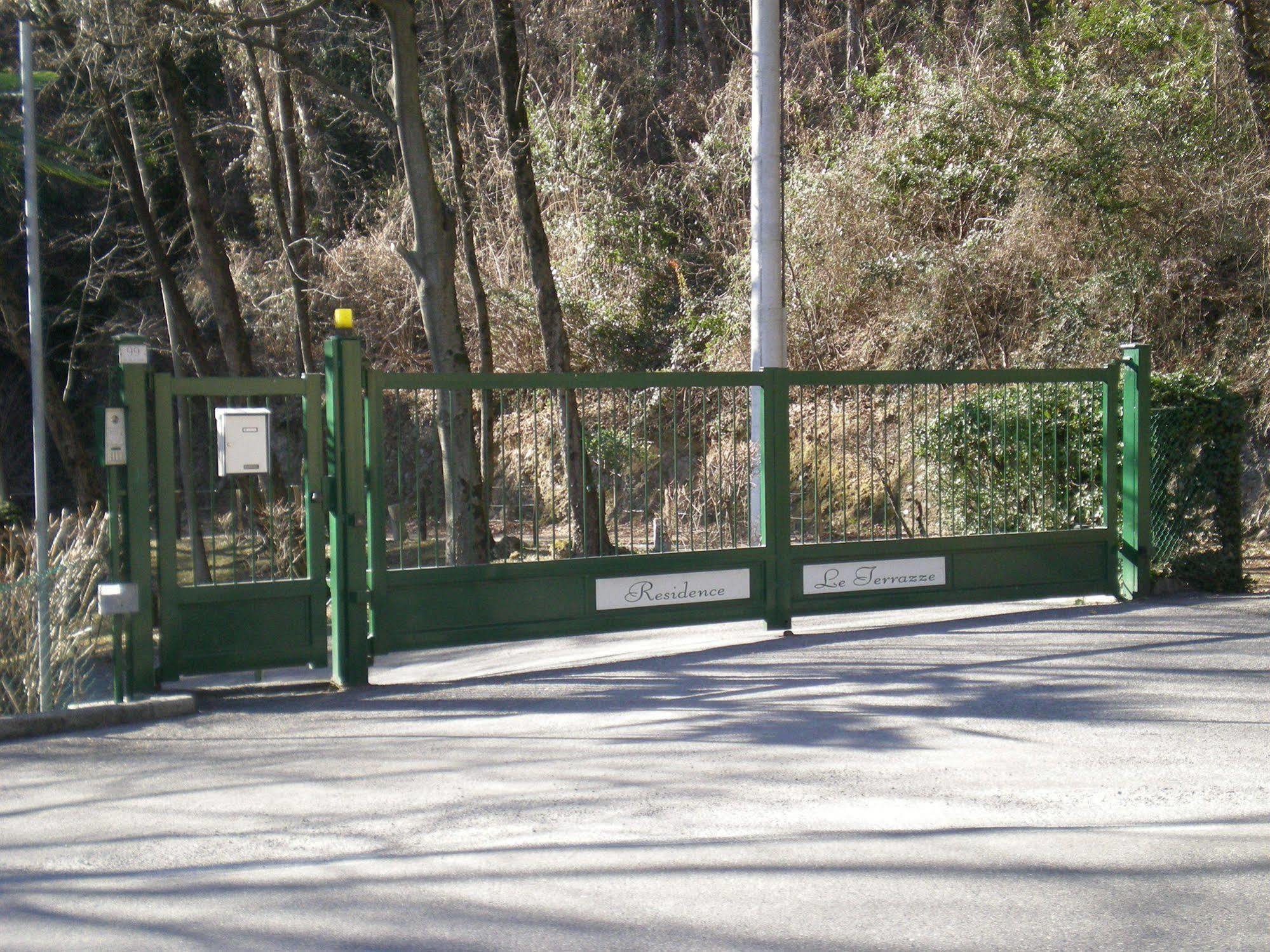 Le Terrazze Vista Lago Piscina Tennis Parking Wi-Fi 3* Menaggio
