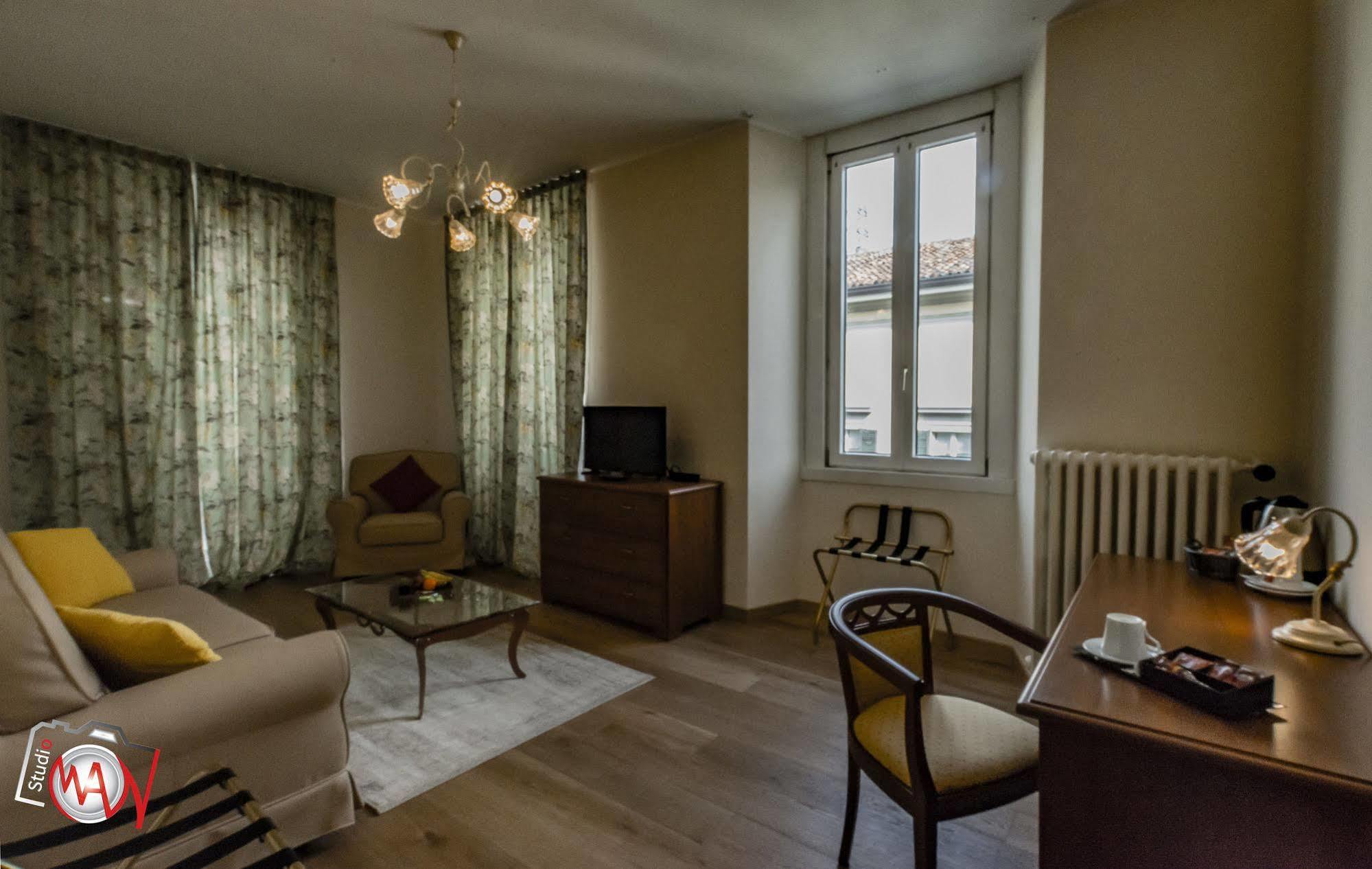 Hotel Moderno Lecco