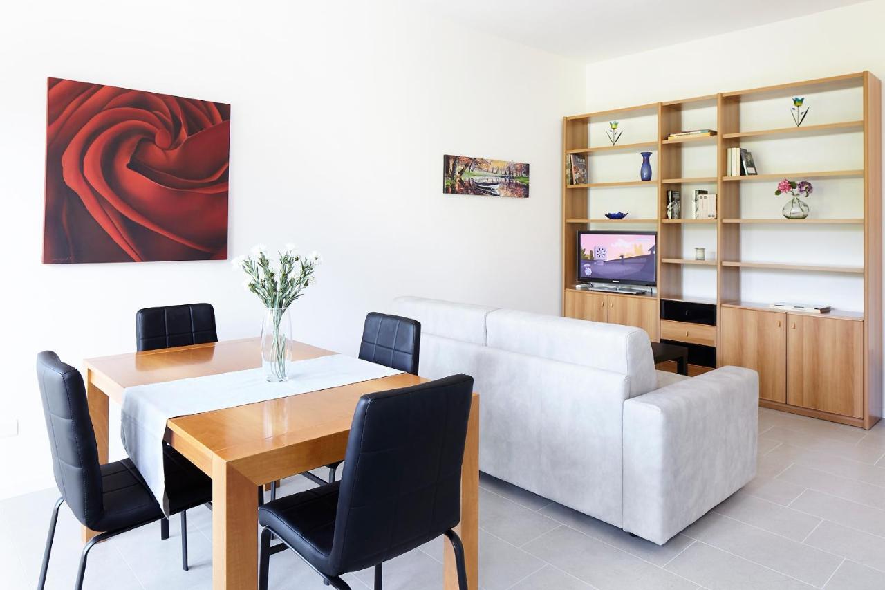 La Vista By Solutions