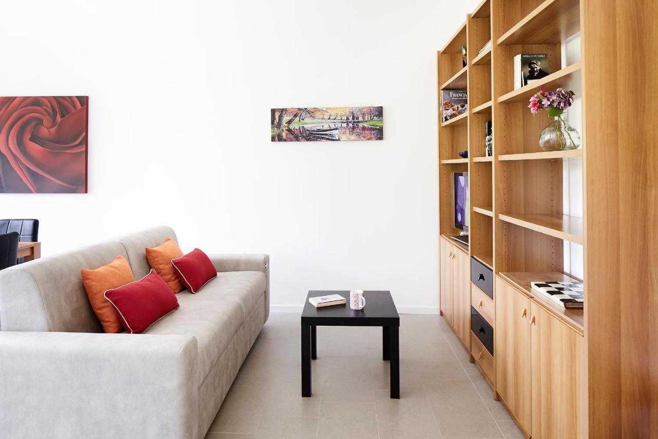 La Vista By Solutions Apartment *