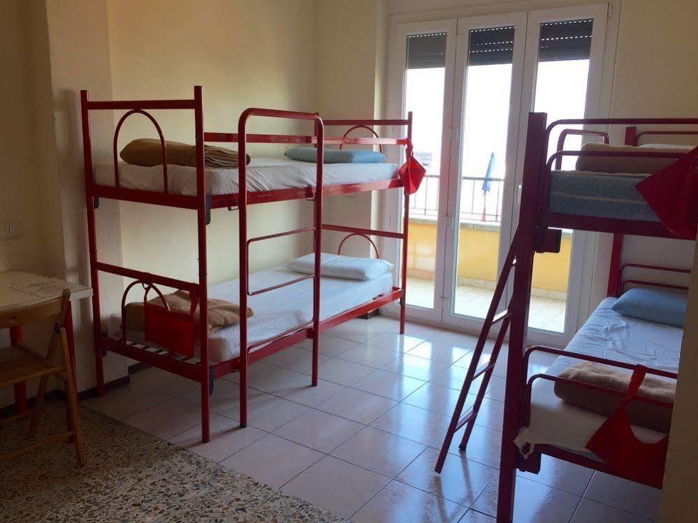 Lake Como Hostel Hostel