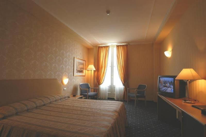 Hotel Grand 4*