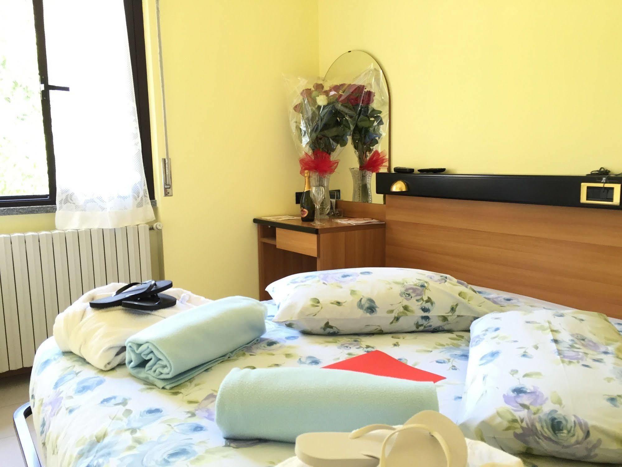 Hotel Sala 2*