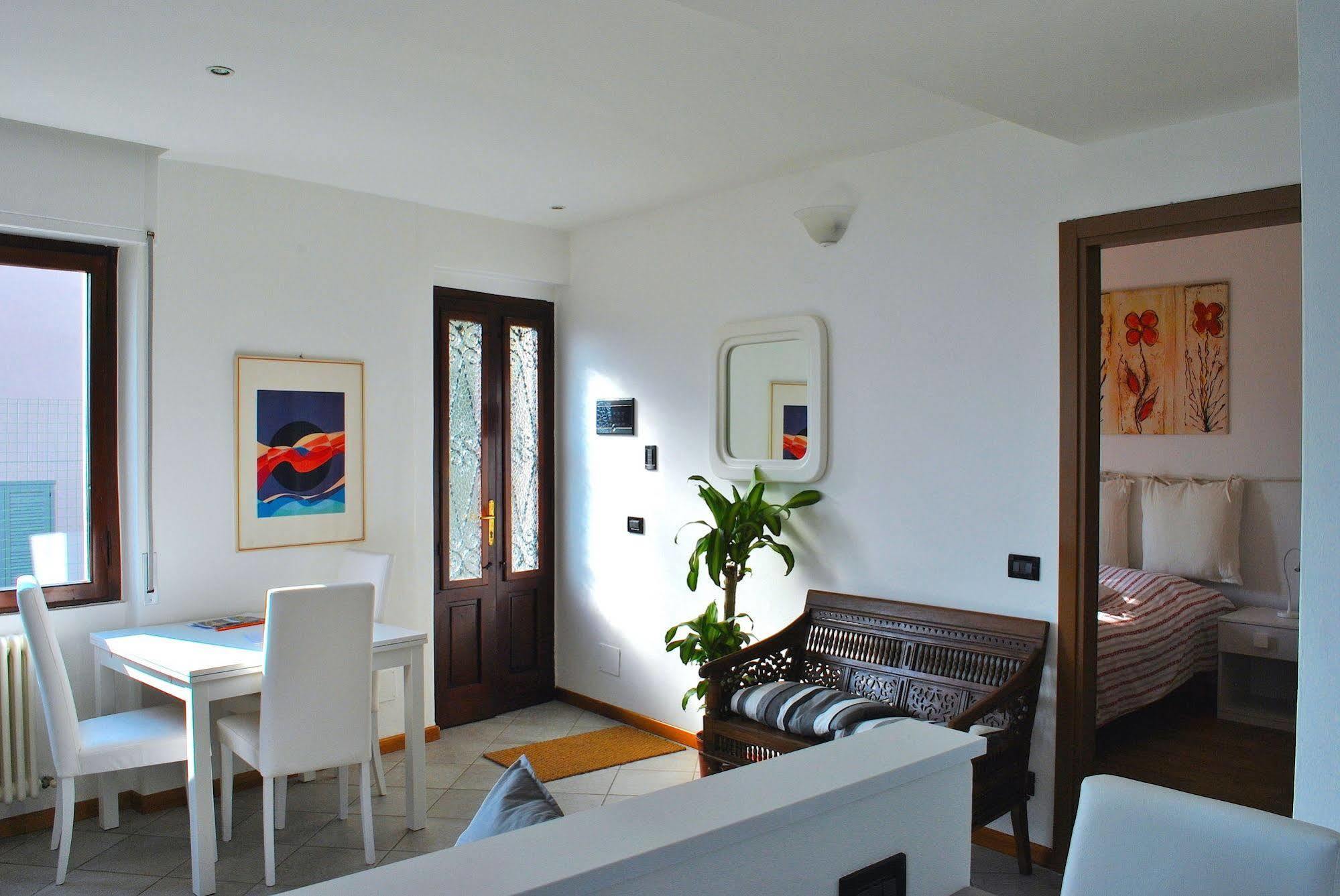 Palm Bay Garden * Sala Comacina