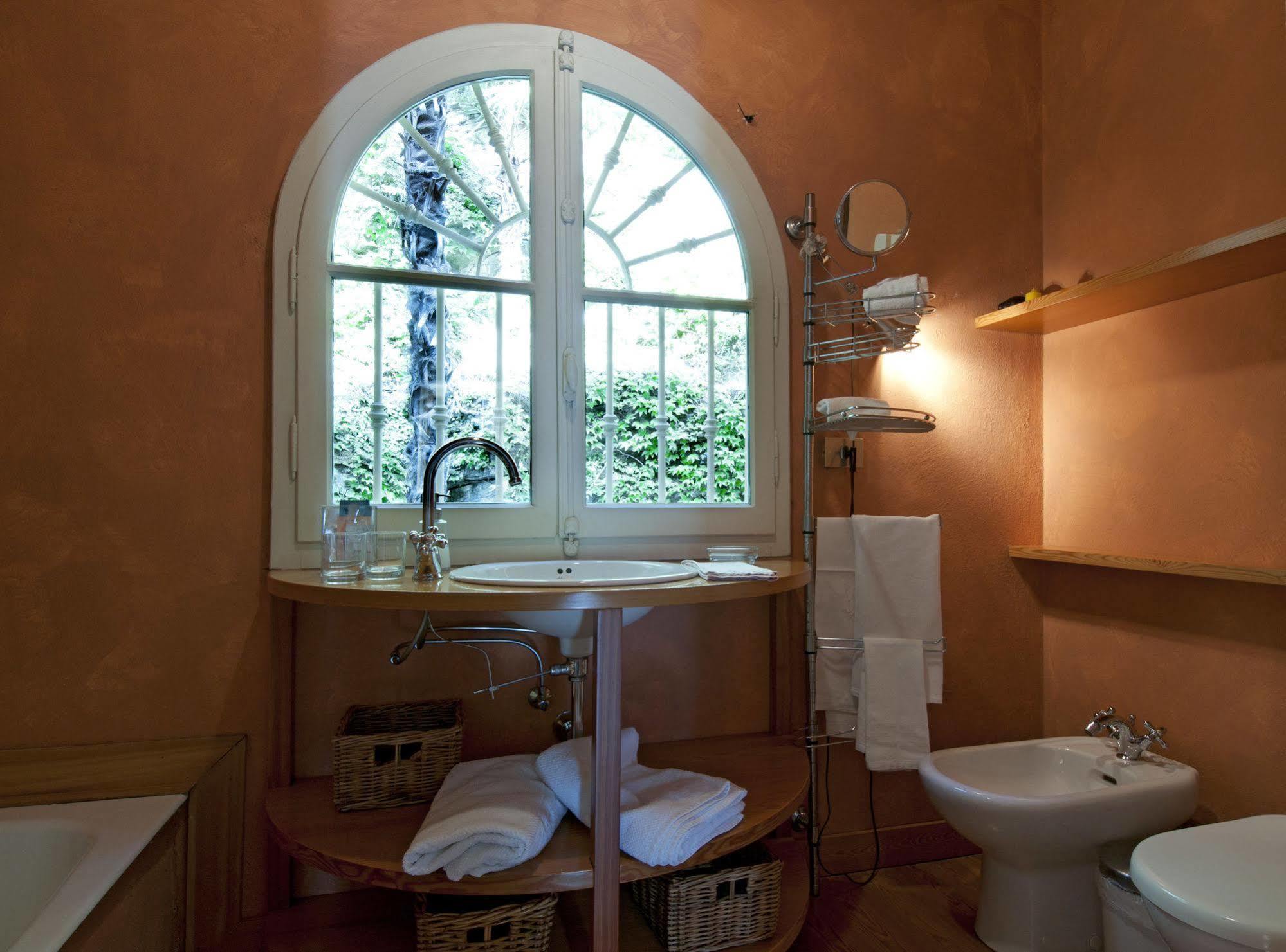 Nina Relais Boutique 3* Carate Urio