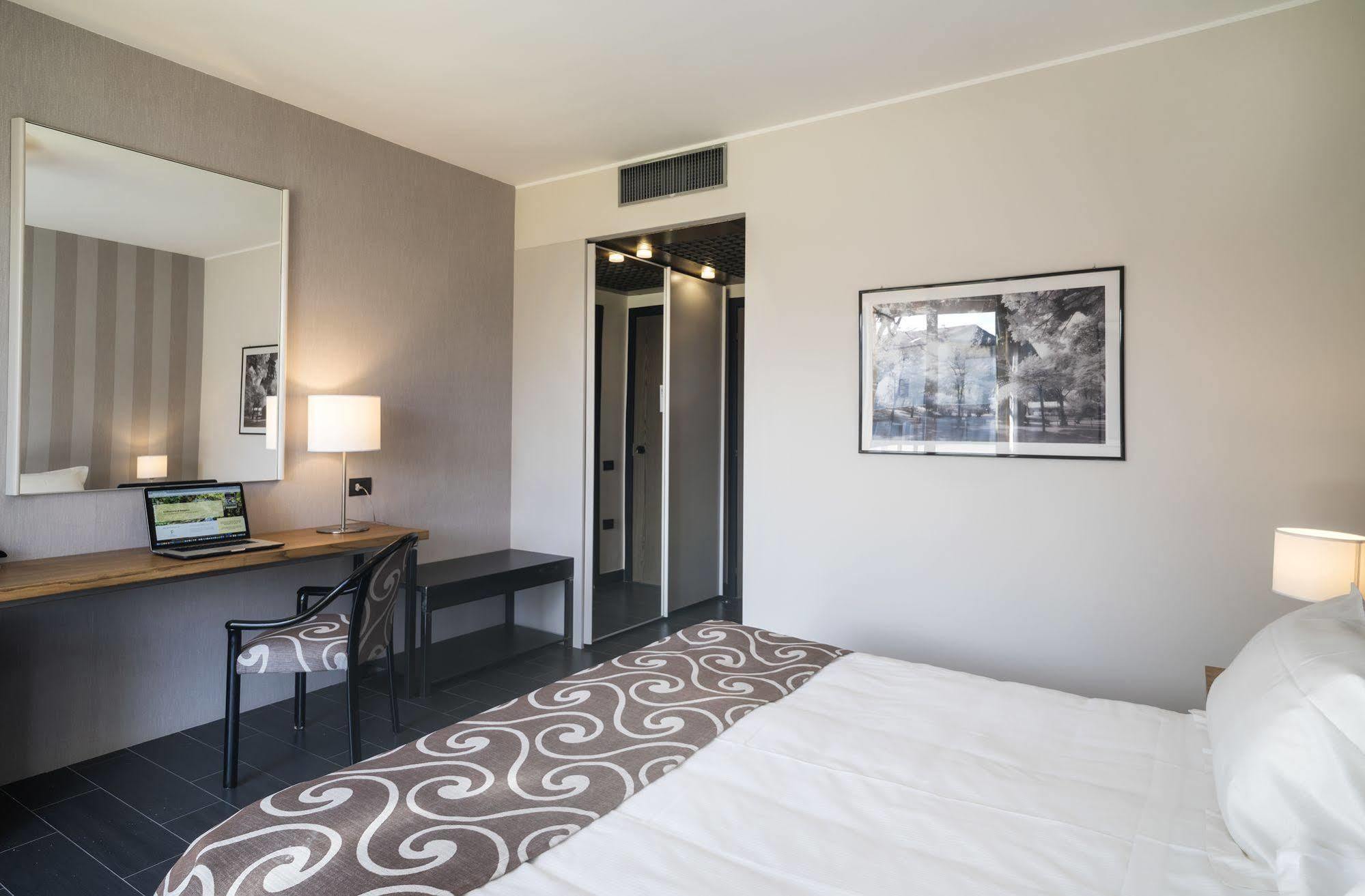 La Casa Del Mulino 3* Merone