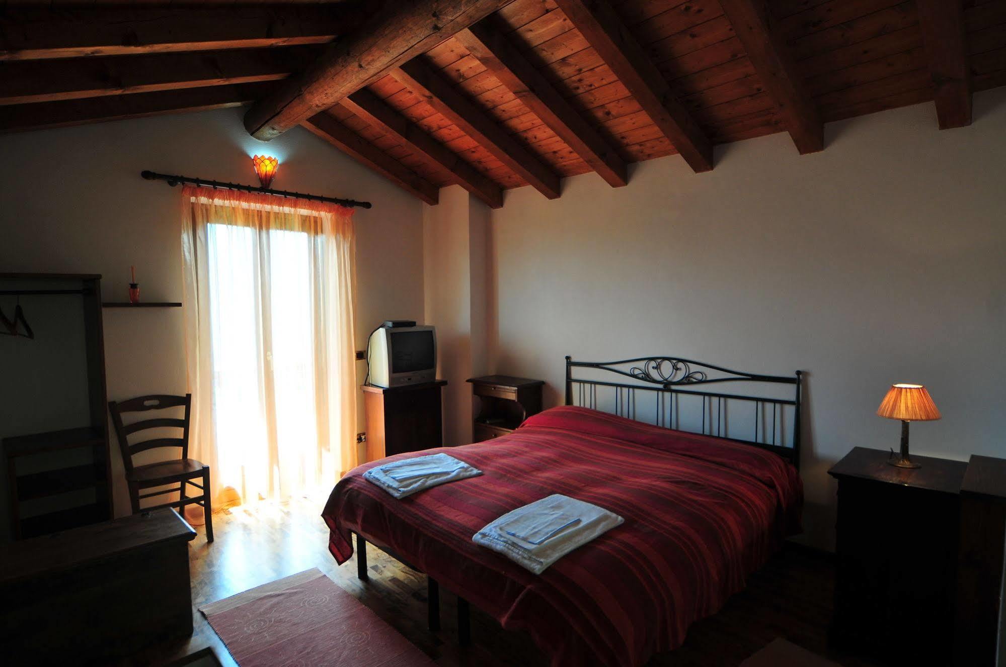 Country house La Fonte Di Mariella *