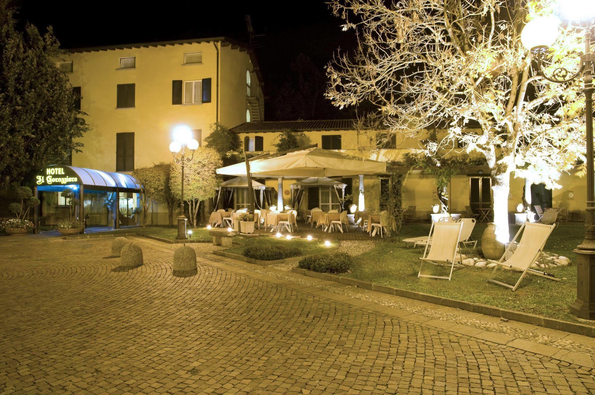 Il Corazziere 4* Merone