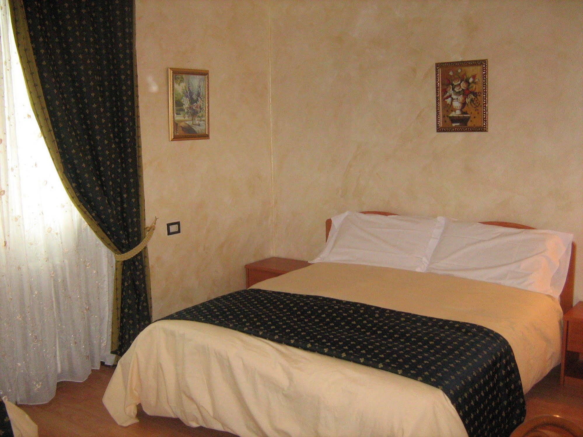 Hotel San Marino Laglio