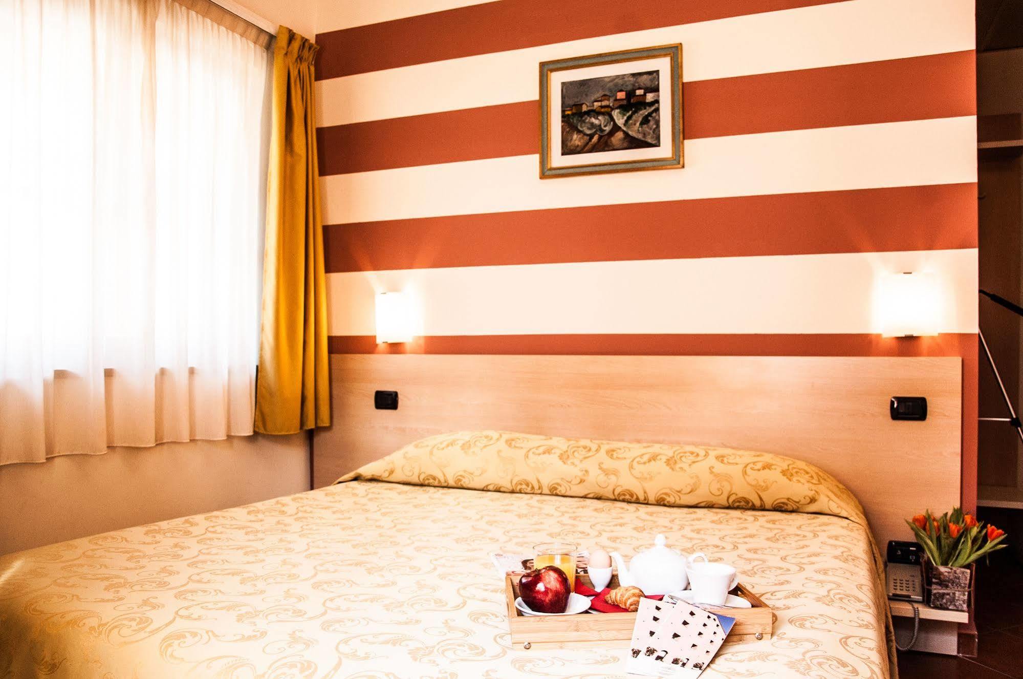 Hotel Lizard 3*