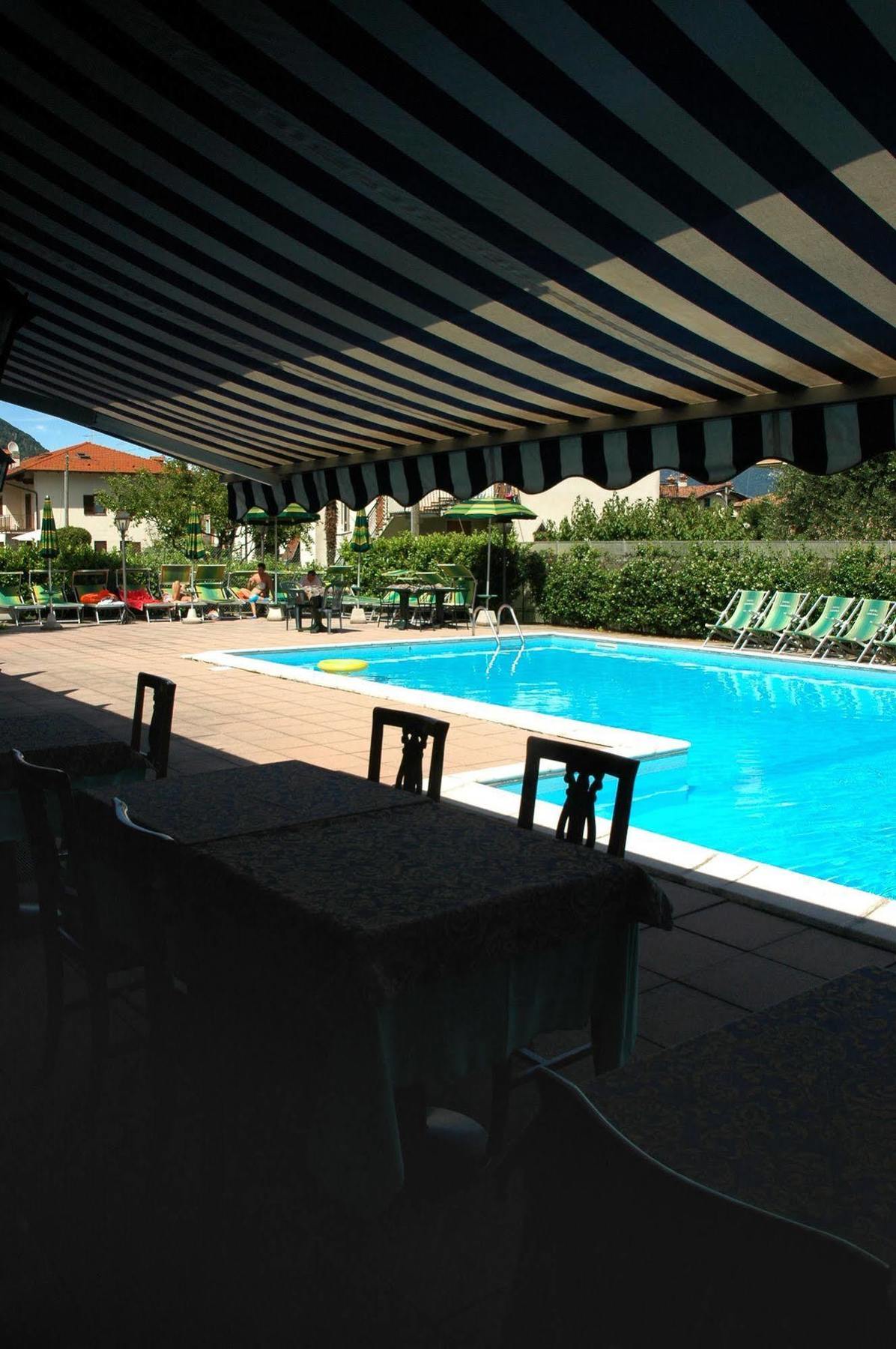 Sonenga Hotel