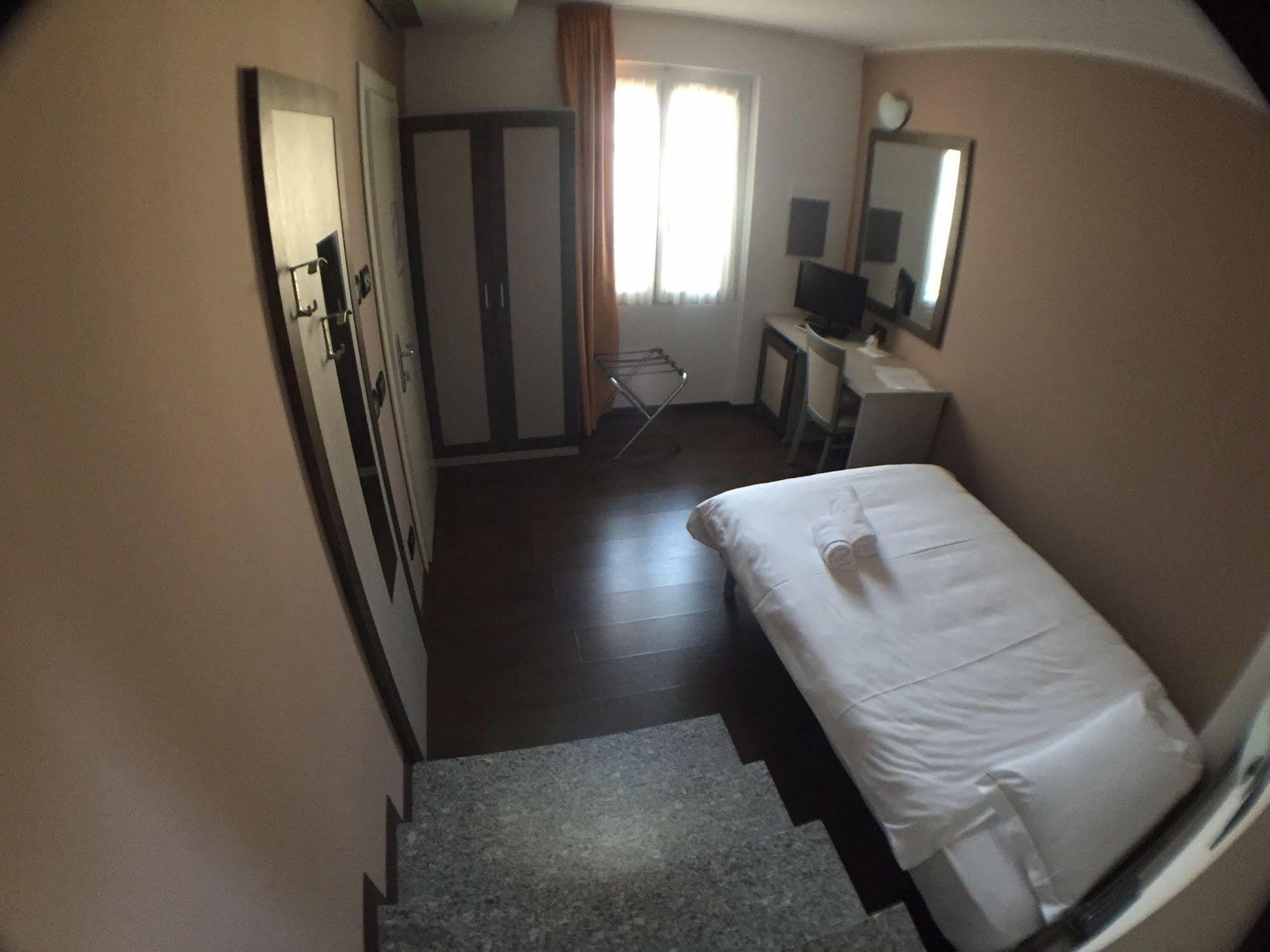 Hotel Di Colico