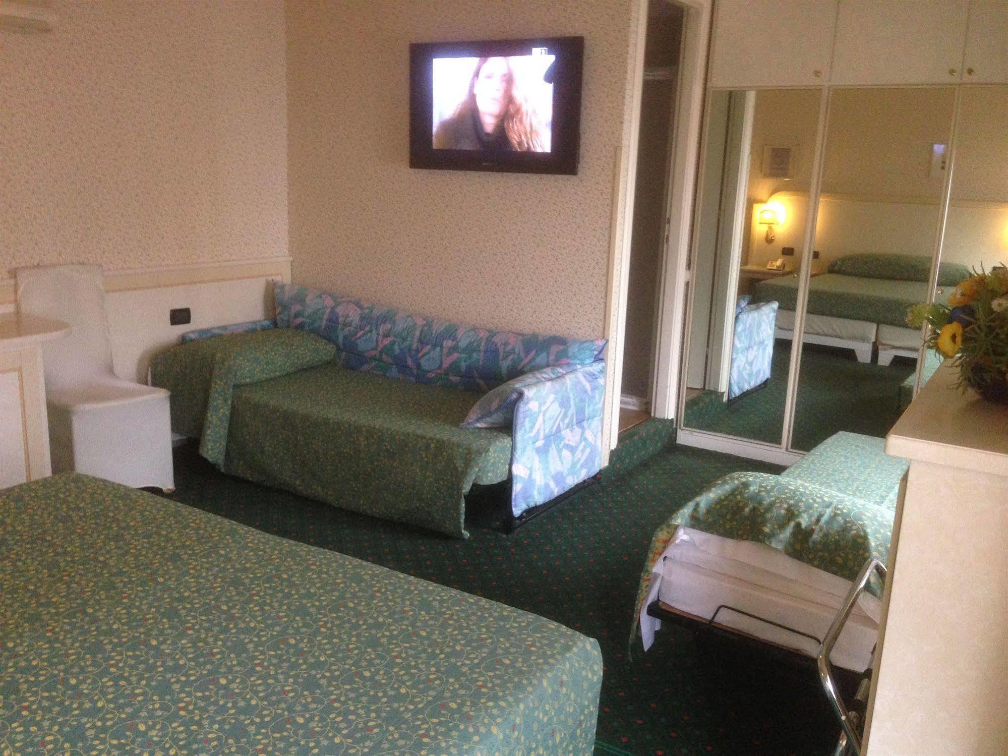 Miralago Hotel