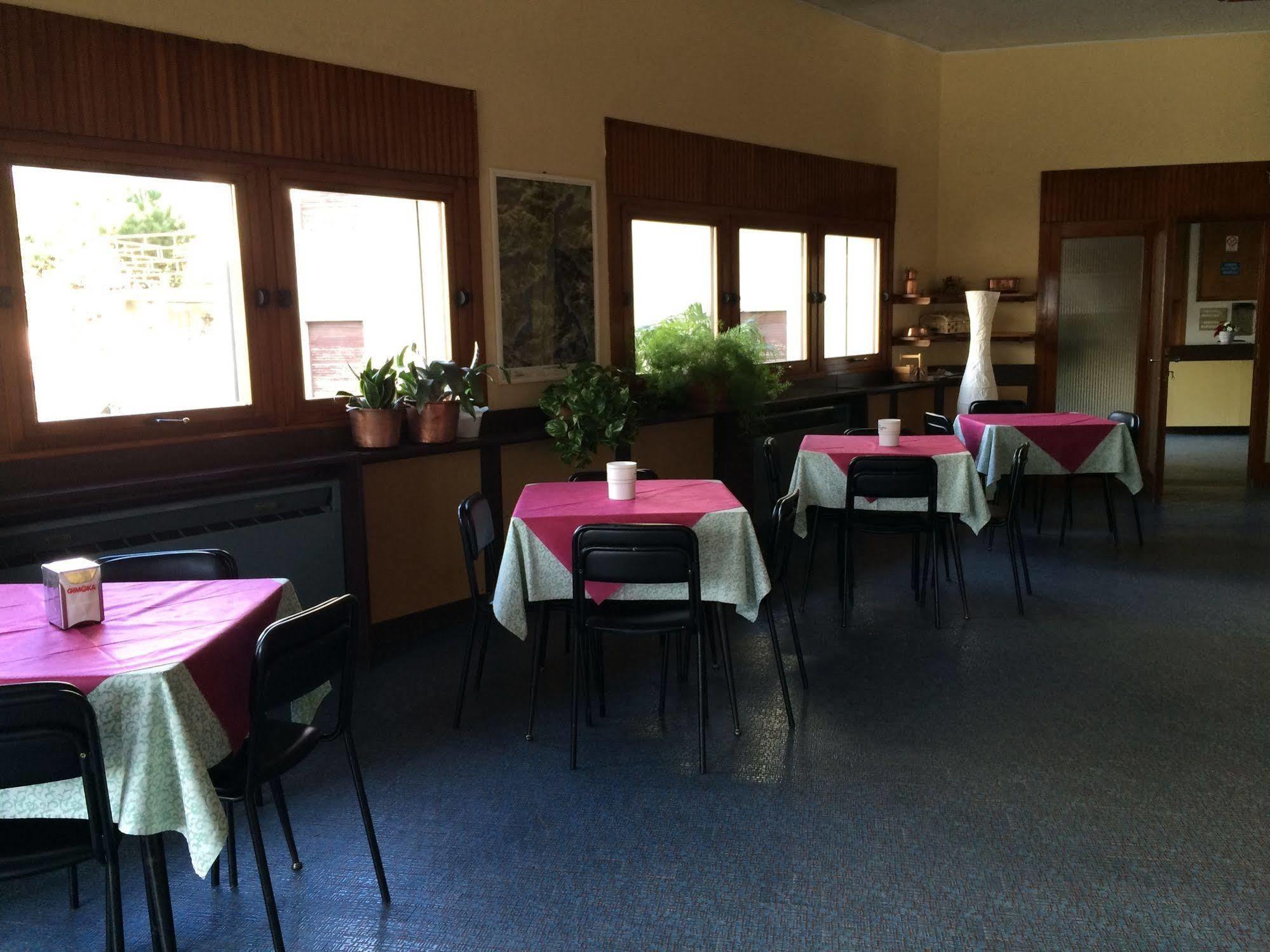 Aurora Hotel Colico