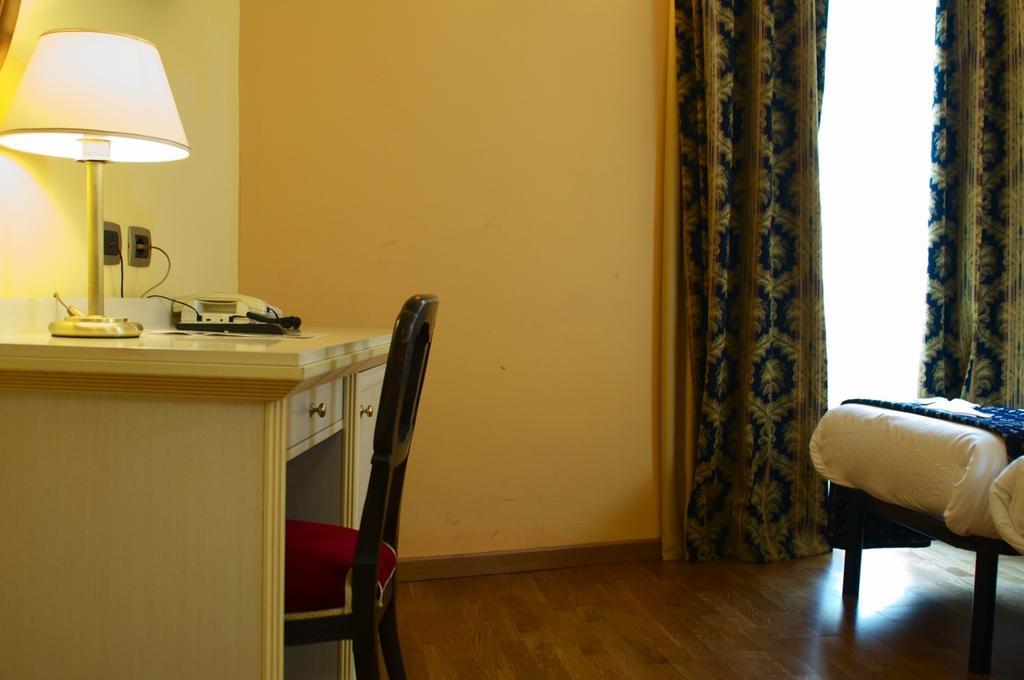 Britannia Excelsior 3*