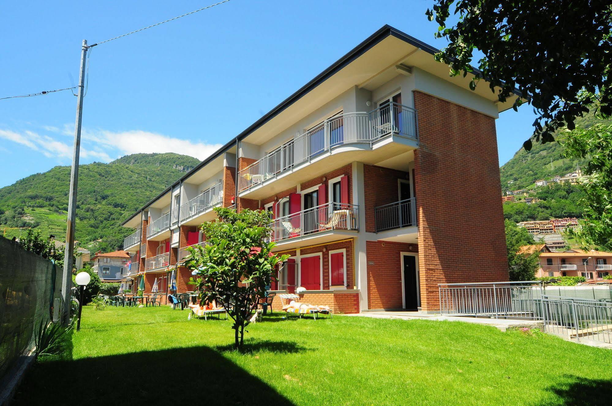 Aparthotel Windsurf 3*