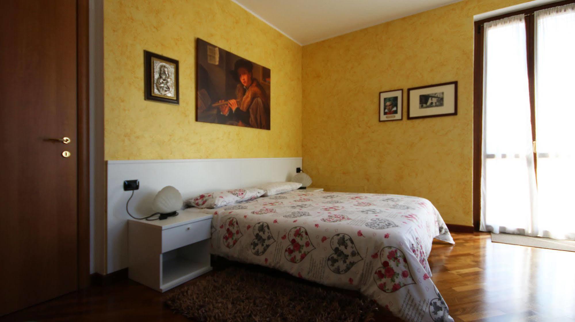 Bed & Breakfast B&b-foresteria Casa Della Musica Mandello del Lario