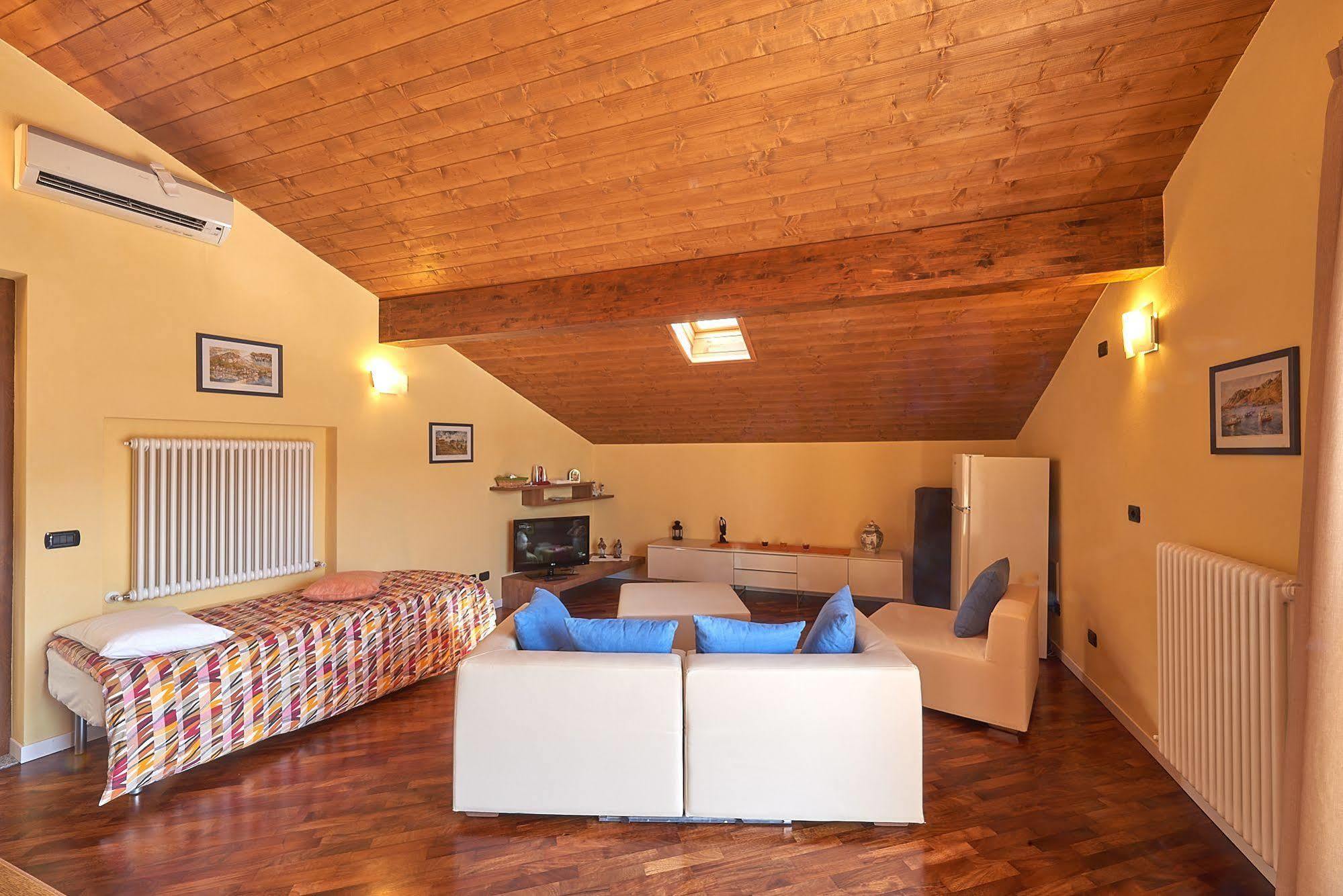 B&b-foresteria Casa Della Musica 3*