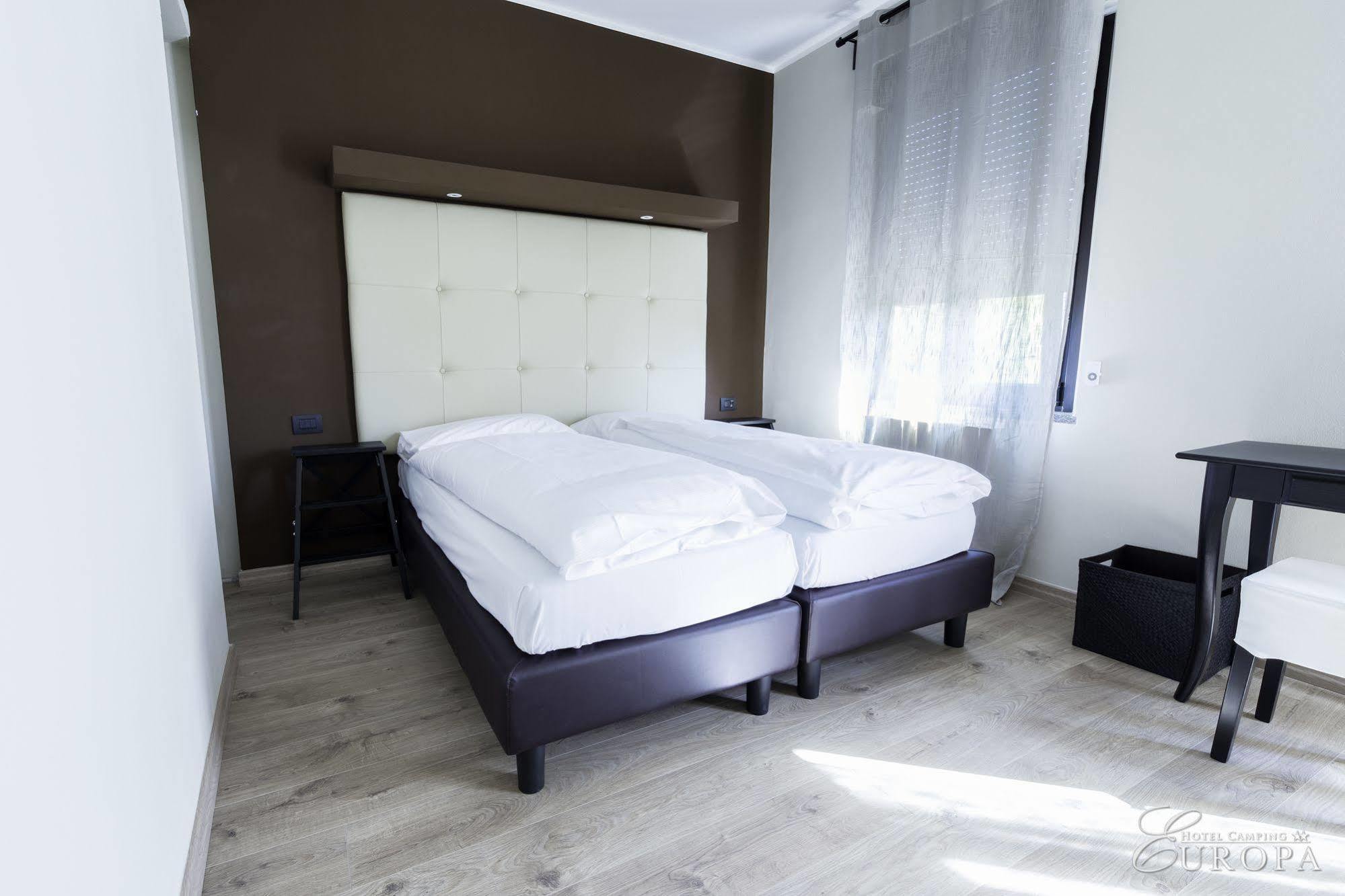 Europa Hotel 2*