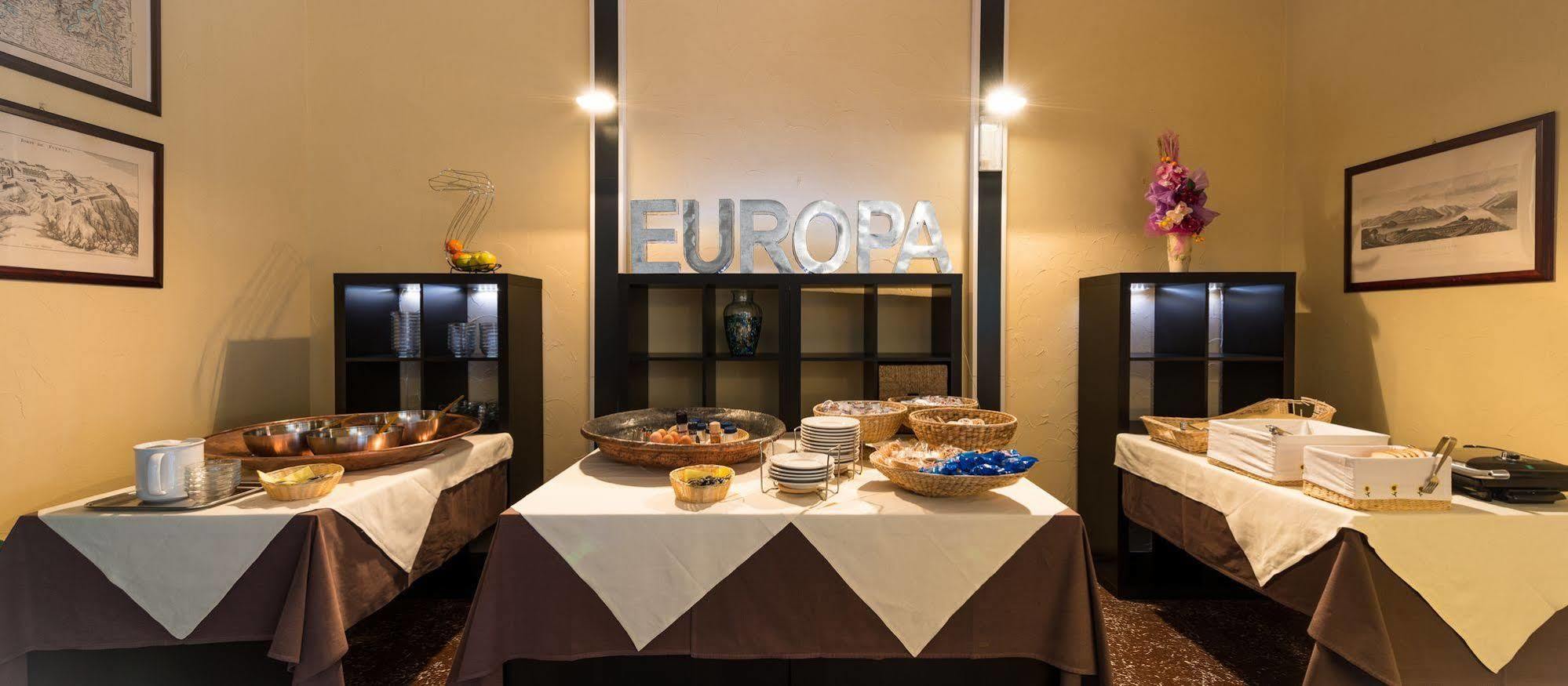 Europa Hotel 2*