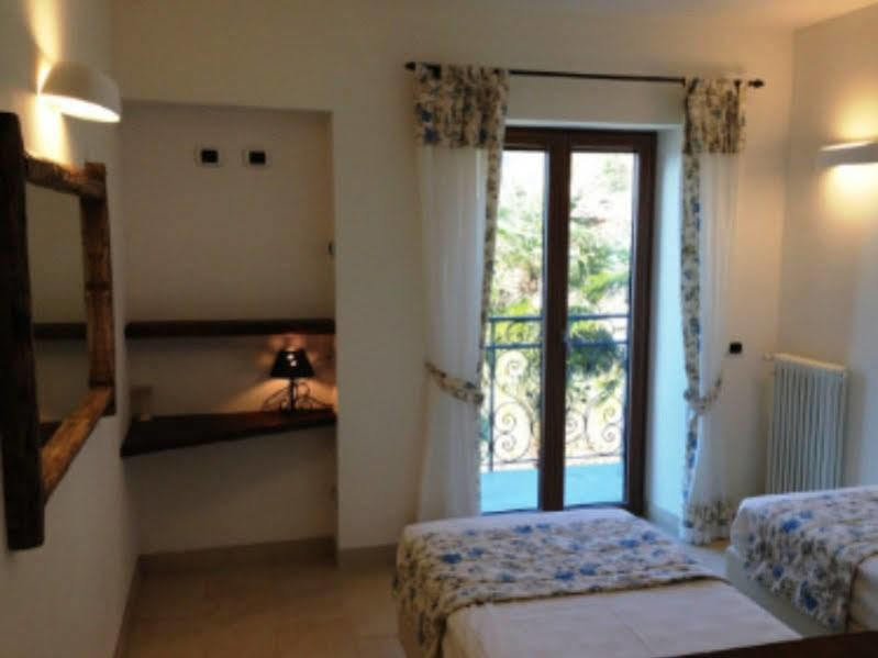 Guest house Crotto Regina 3*