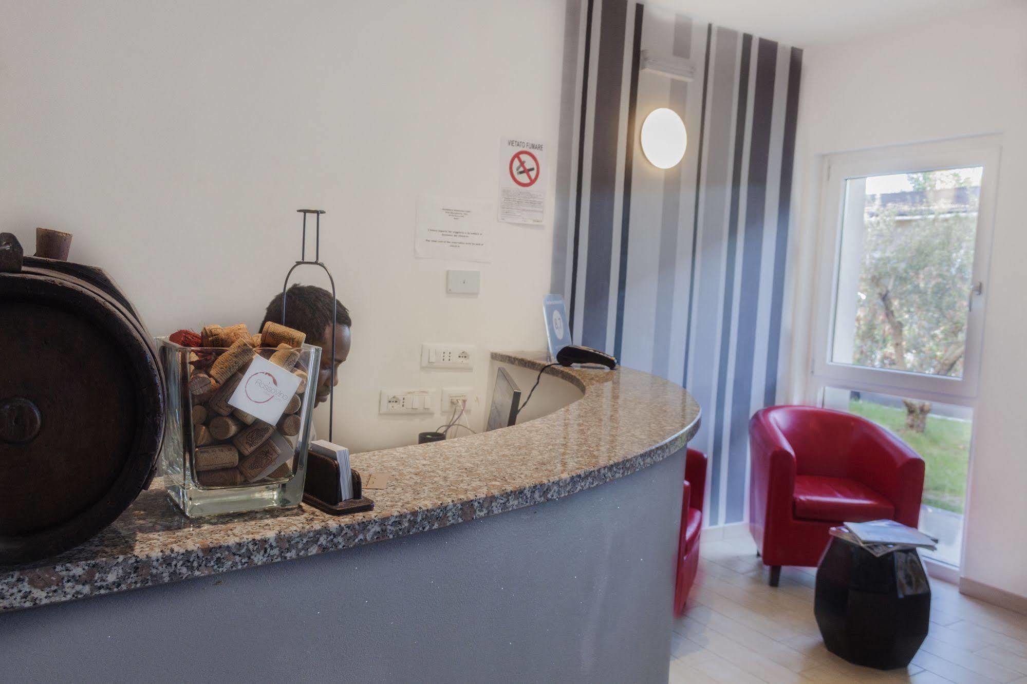 Hotel Rossovino 3*