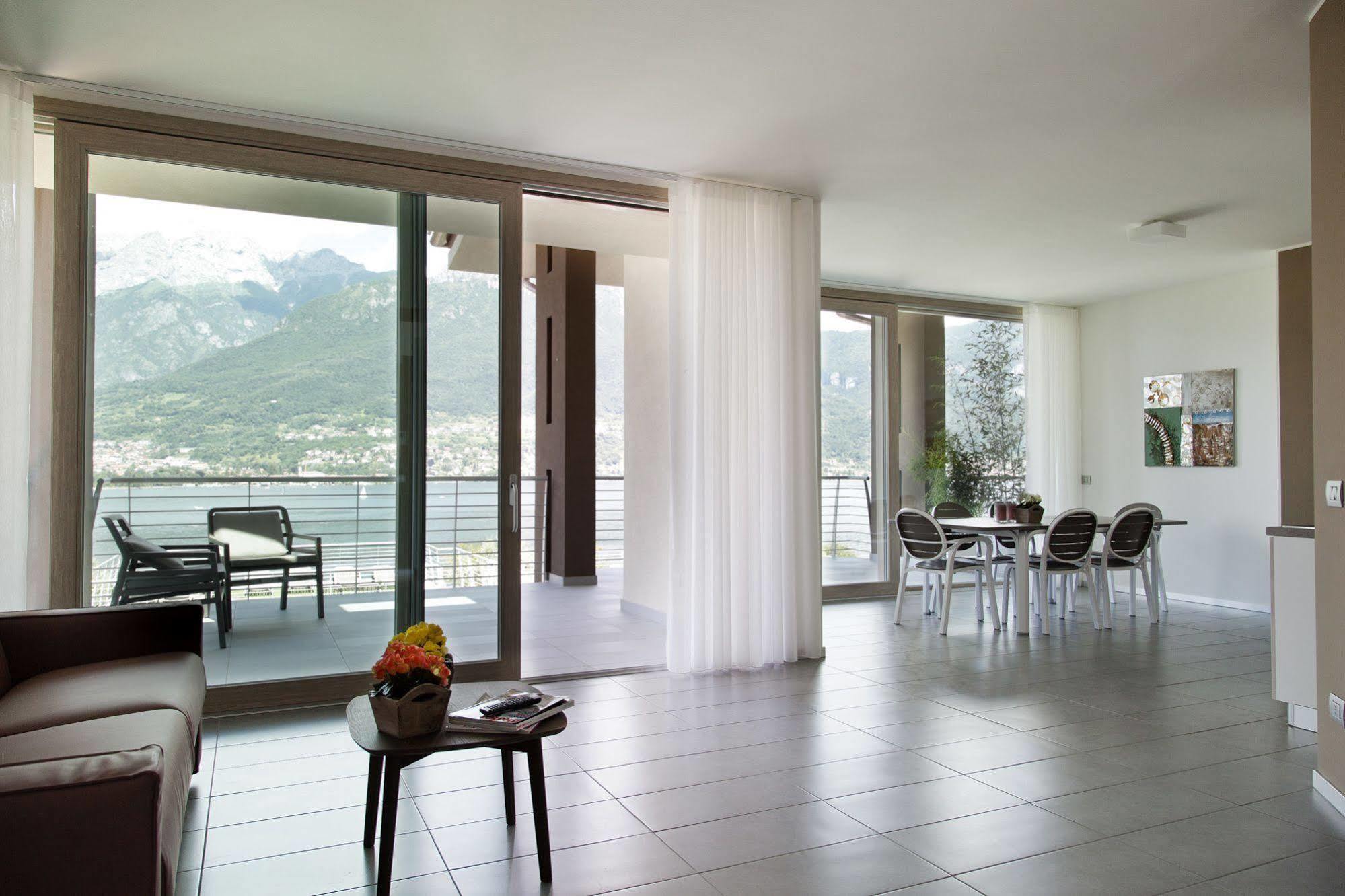 Bellagio Village Hotel *