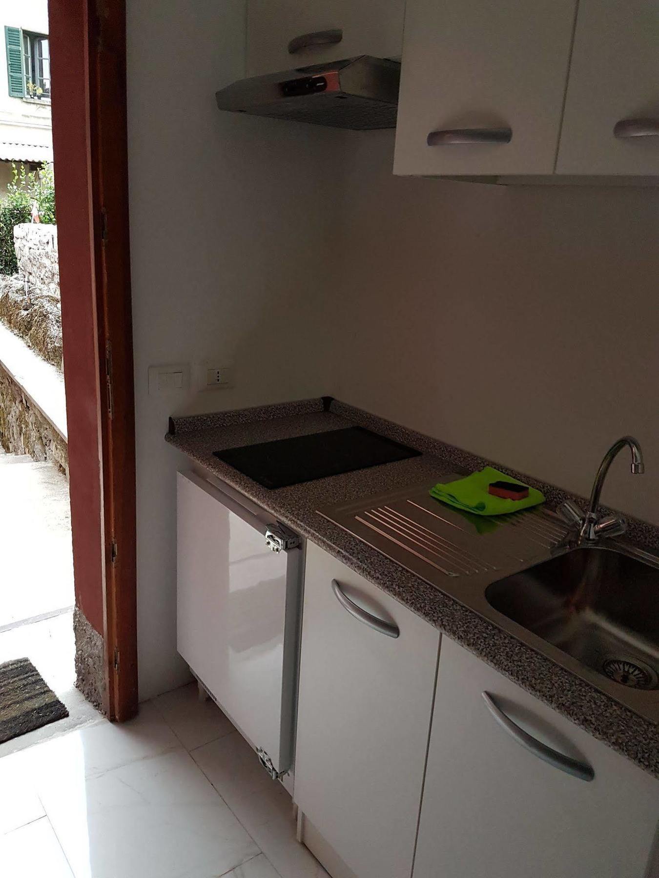 Rossa Hotel 3*