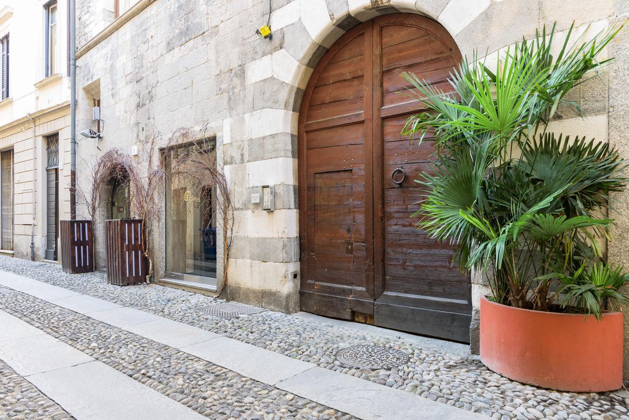 Palazzo Del Pero Luxury Attic - Bymyhomeincomo * Como