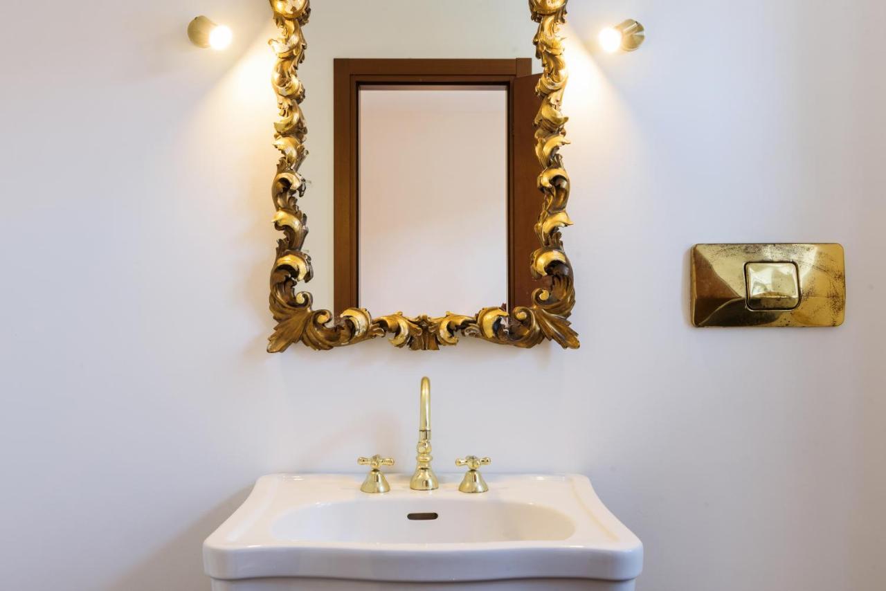Palazzo Del Pero Luxury Attic - Bymyhomeincomo *