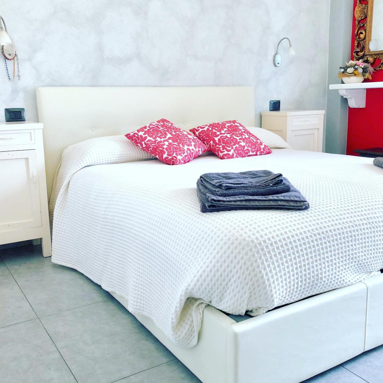 Appartamento Red&grey Mezzegra