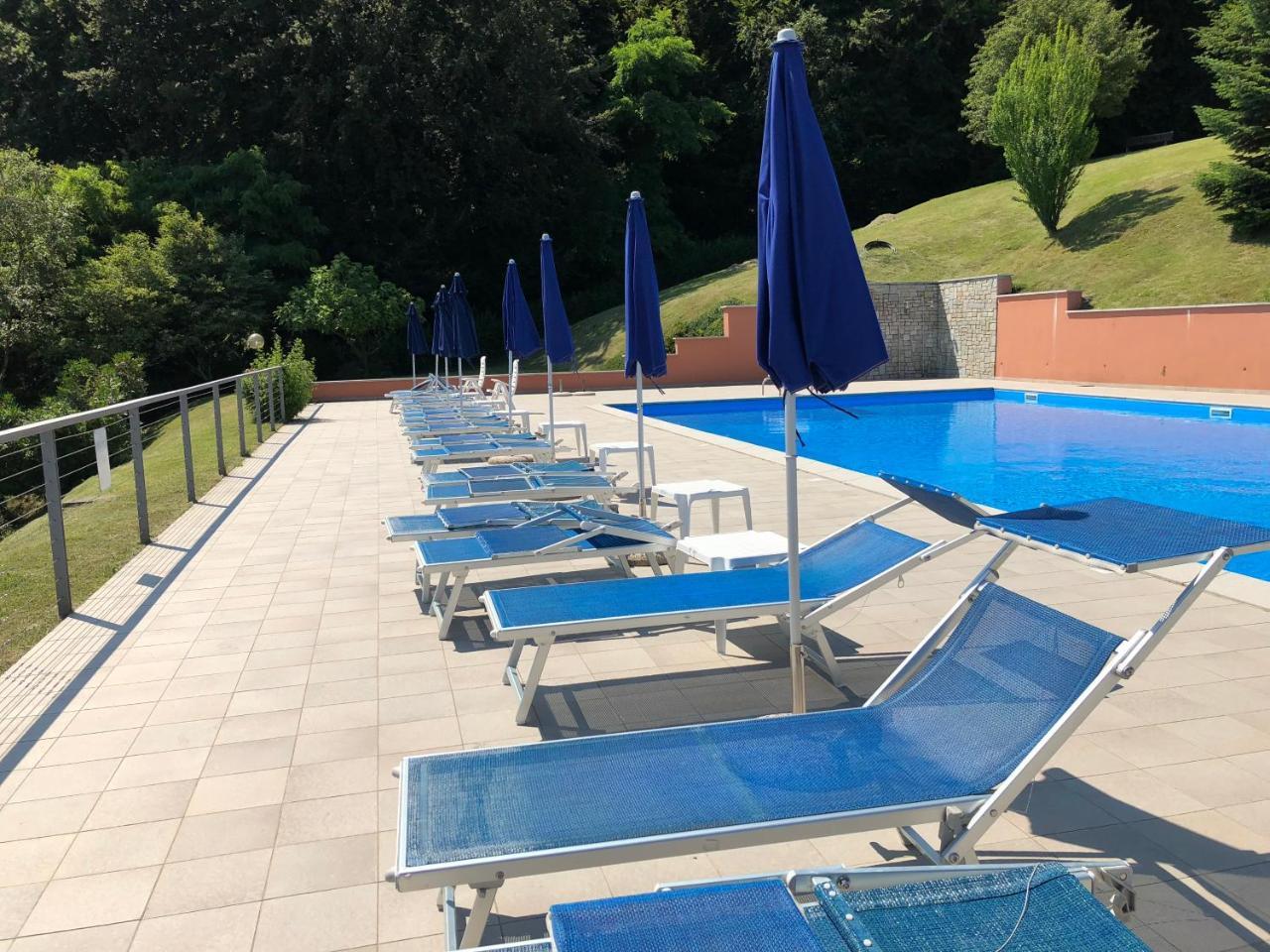 Le Terrazze Vista Lago Piscina Tennis Parking Wi-Fi Aparthotel Menaggio