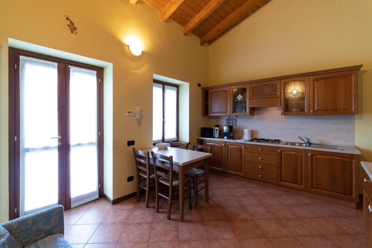 Aparthotel Casa Vacanze Da Edo Civate